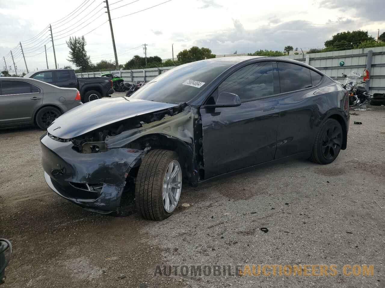 7SAYGDED3RF056534 TESLA MODEL Y 2024