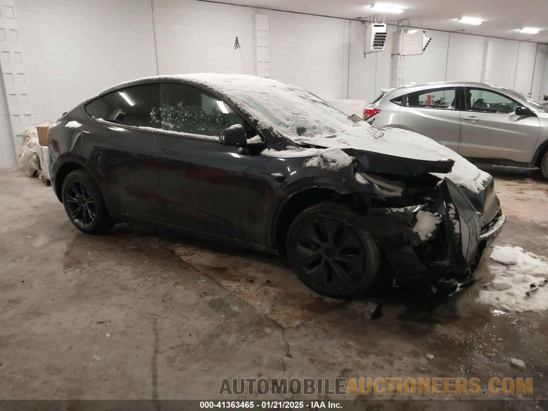 7SAYGDED3SF269554 TESLA MODEL Y 2025