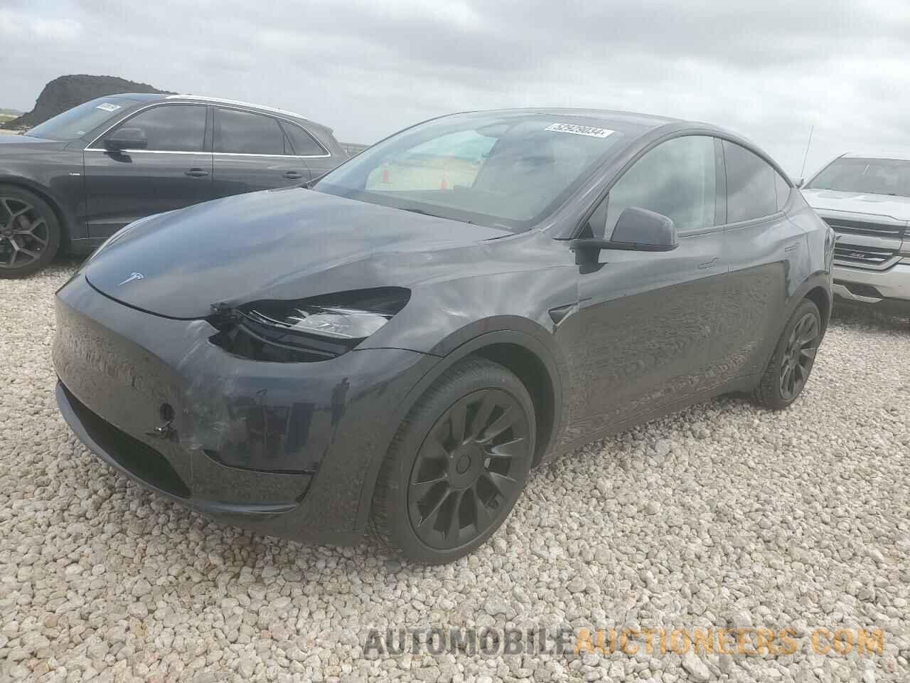 7SAYGDED4RF045851 TESLA MODEL Y 2024