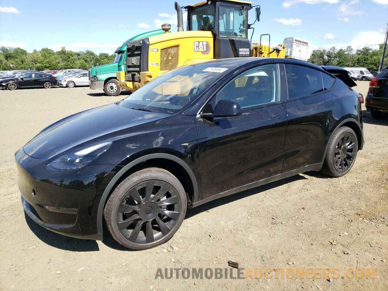 7SAYGDED4RF091972 TESLA MODEL Y 2024