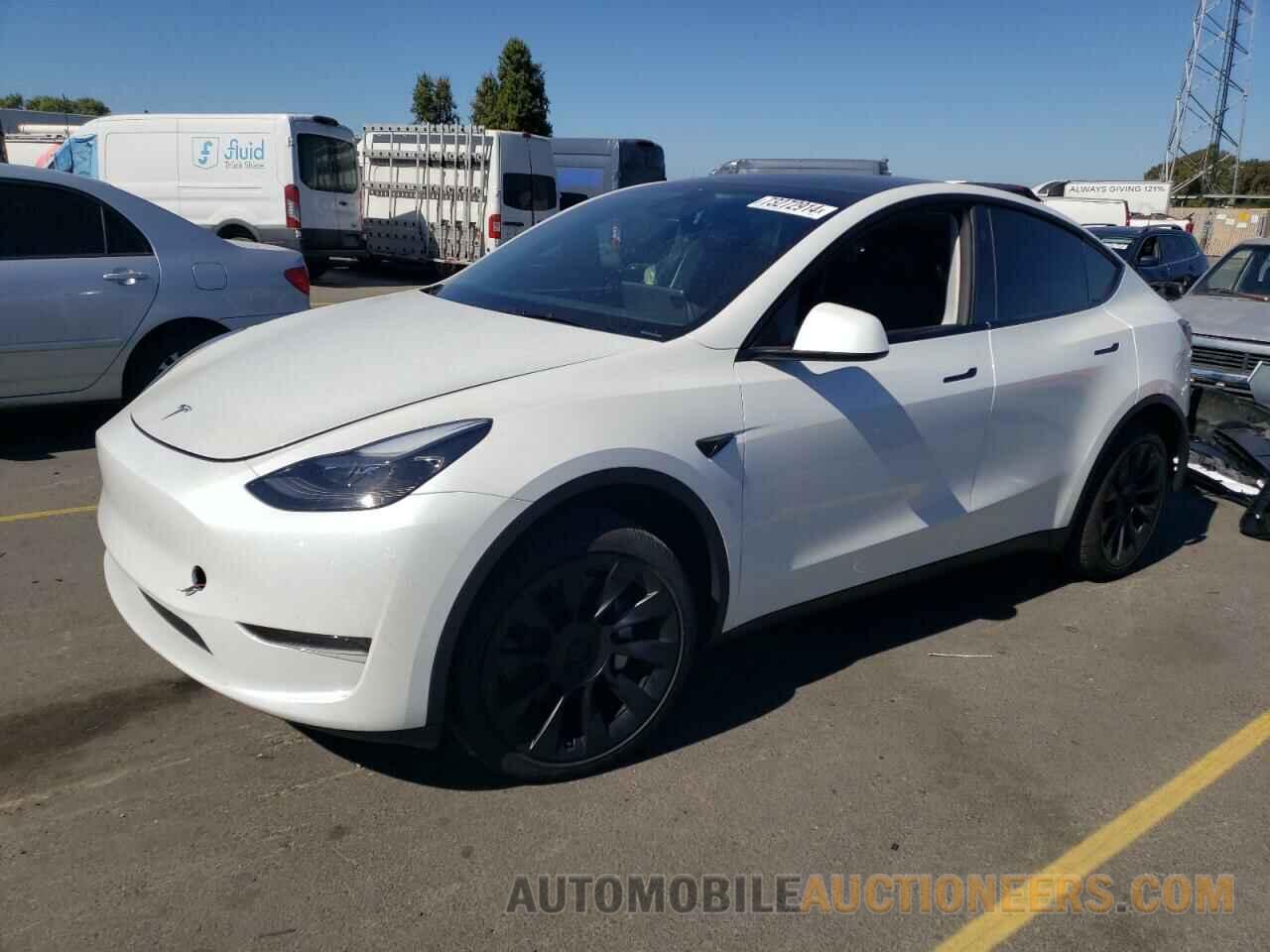 7SAYGDED5RF080253 TESLA MODEL Y 2024