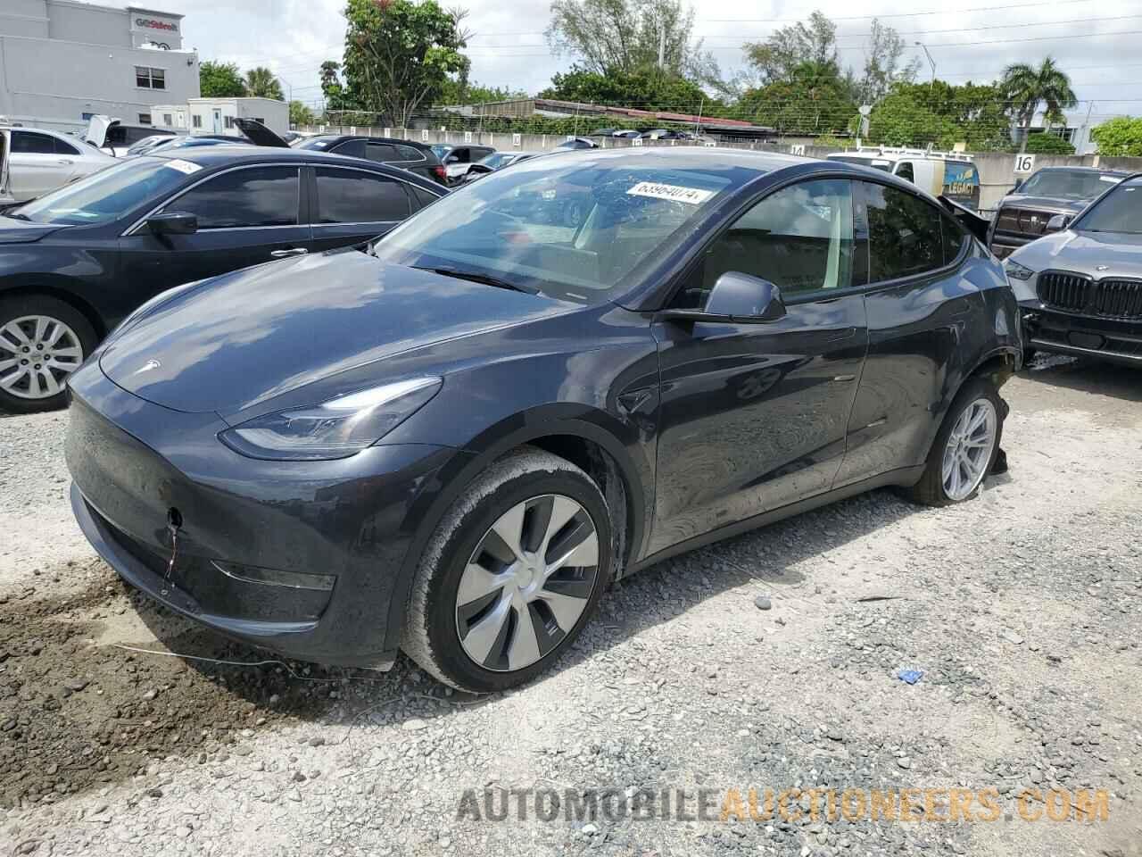 7SAYGDED6RF015914 TESLA MODEL Y 2024