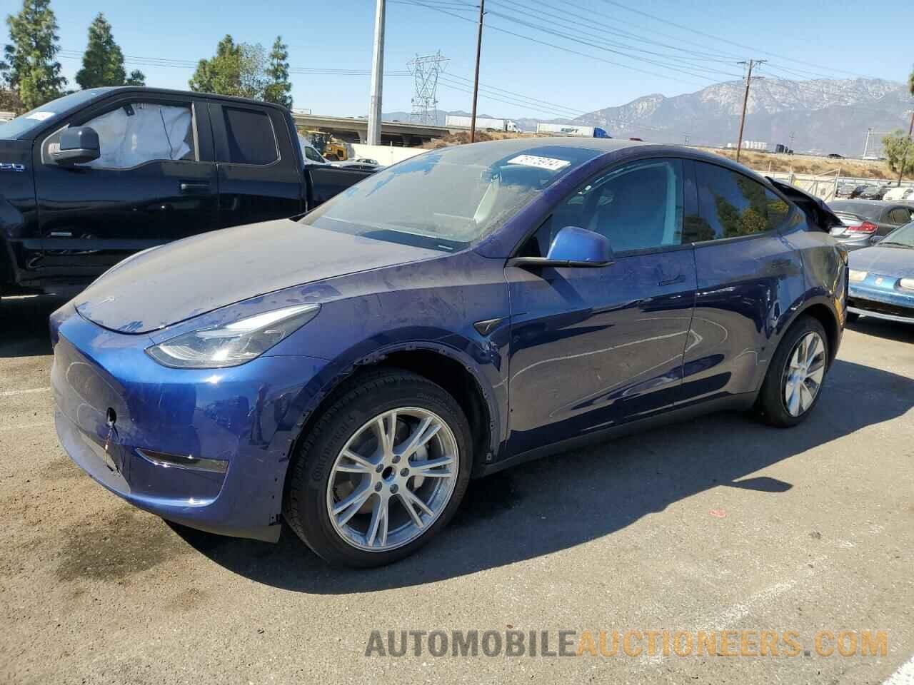 7SAYGDED6RF083842 TESLA MODEL Y 2024