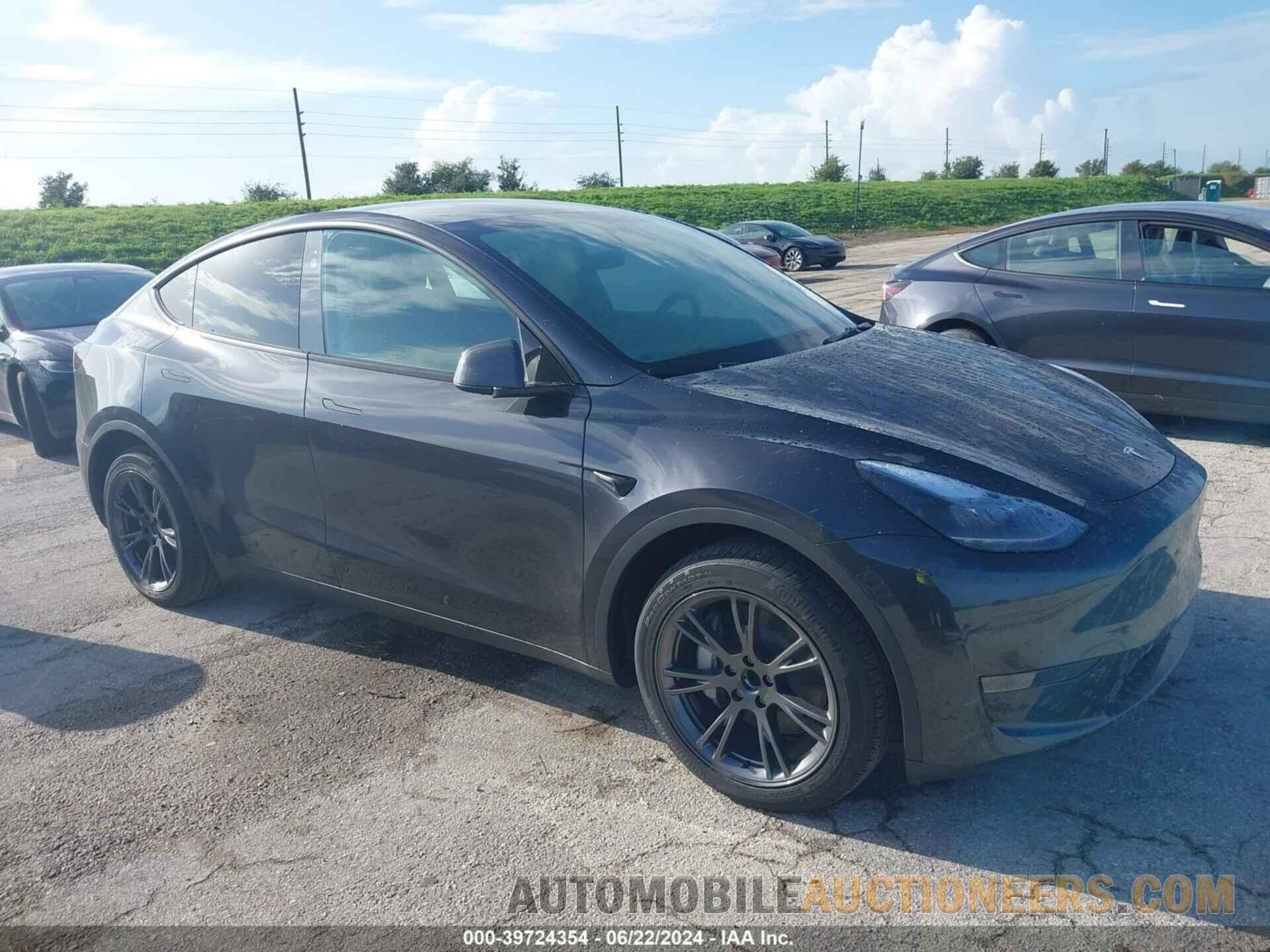 7SAYGDED6RF094503 TESLA MODEL Y 2024