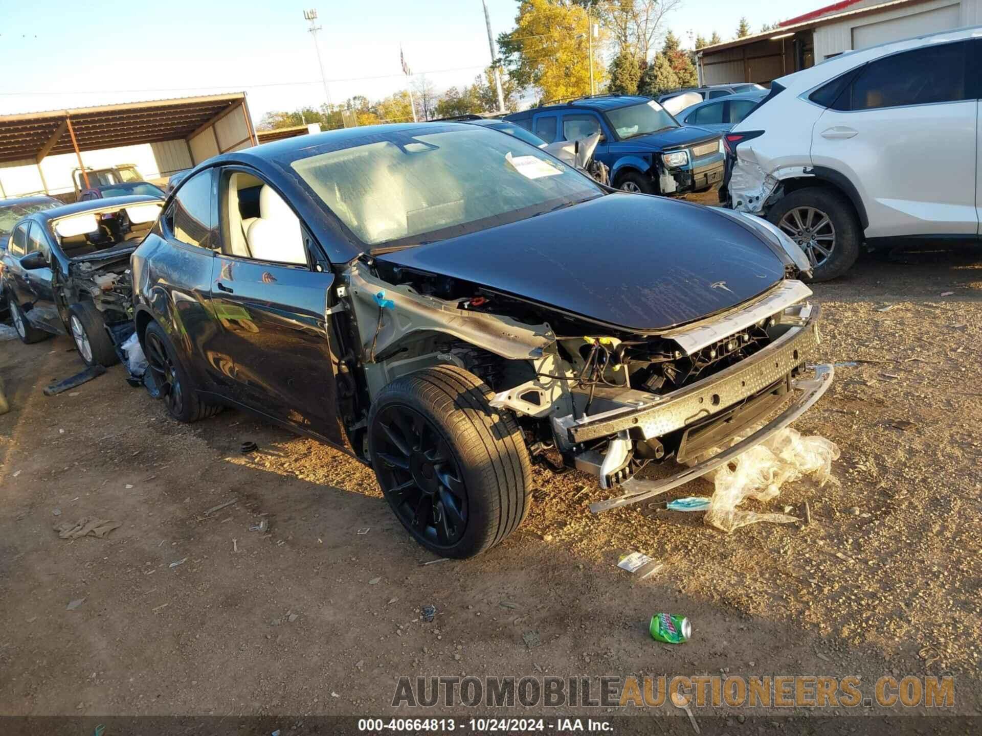 7SAYGDED6RF105175 TESLA MODEL Y 2024