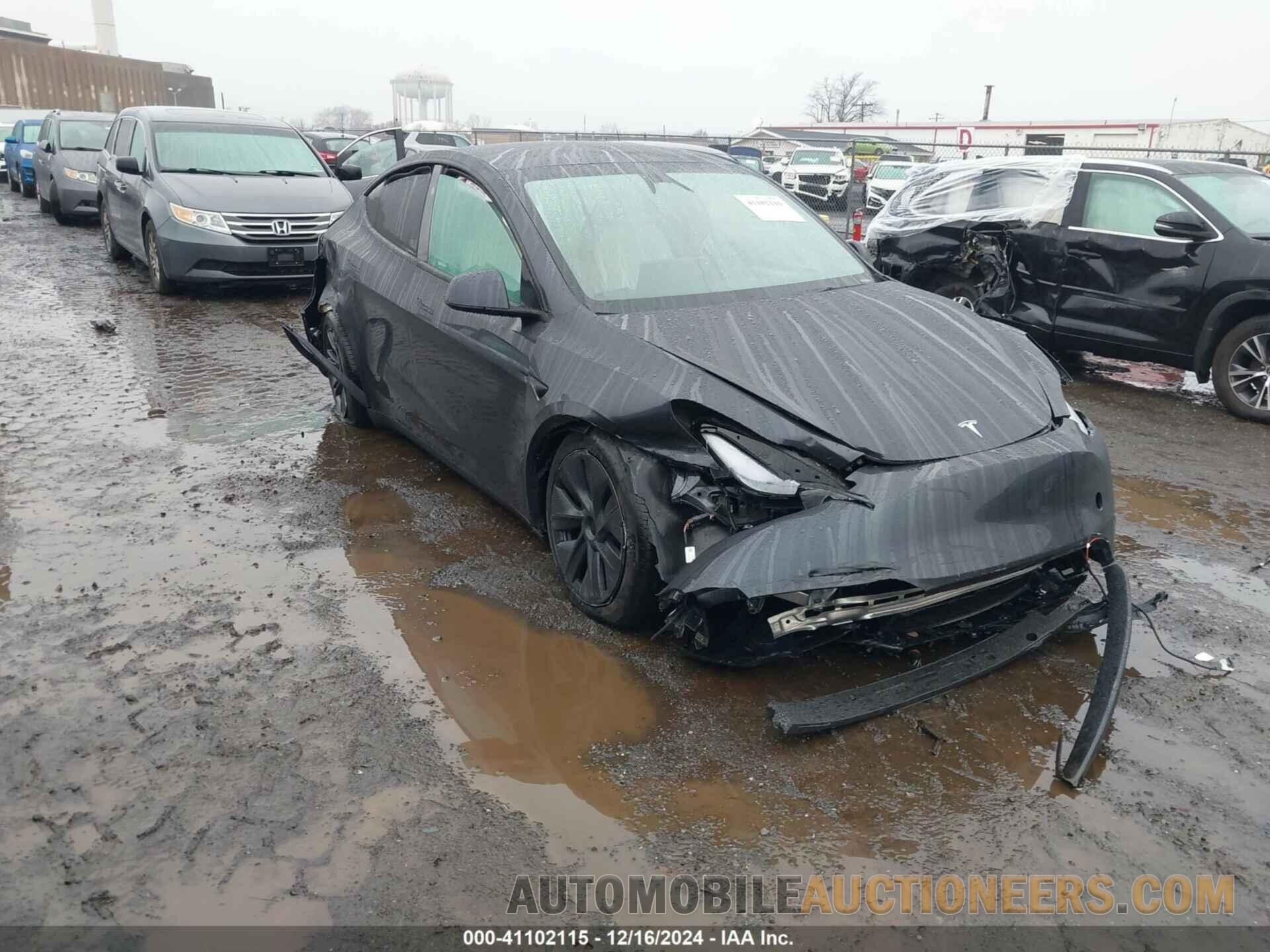 7SAYGDED6SF226035 TESLA MODEL Y 2025