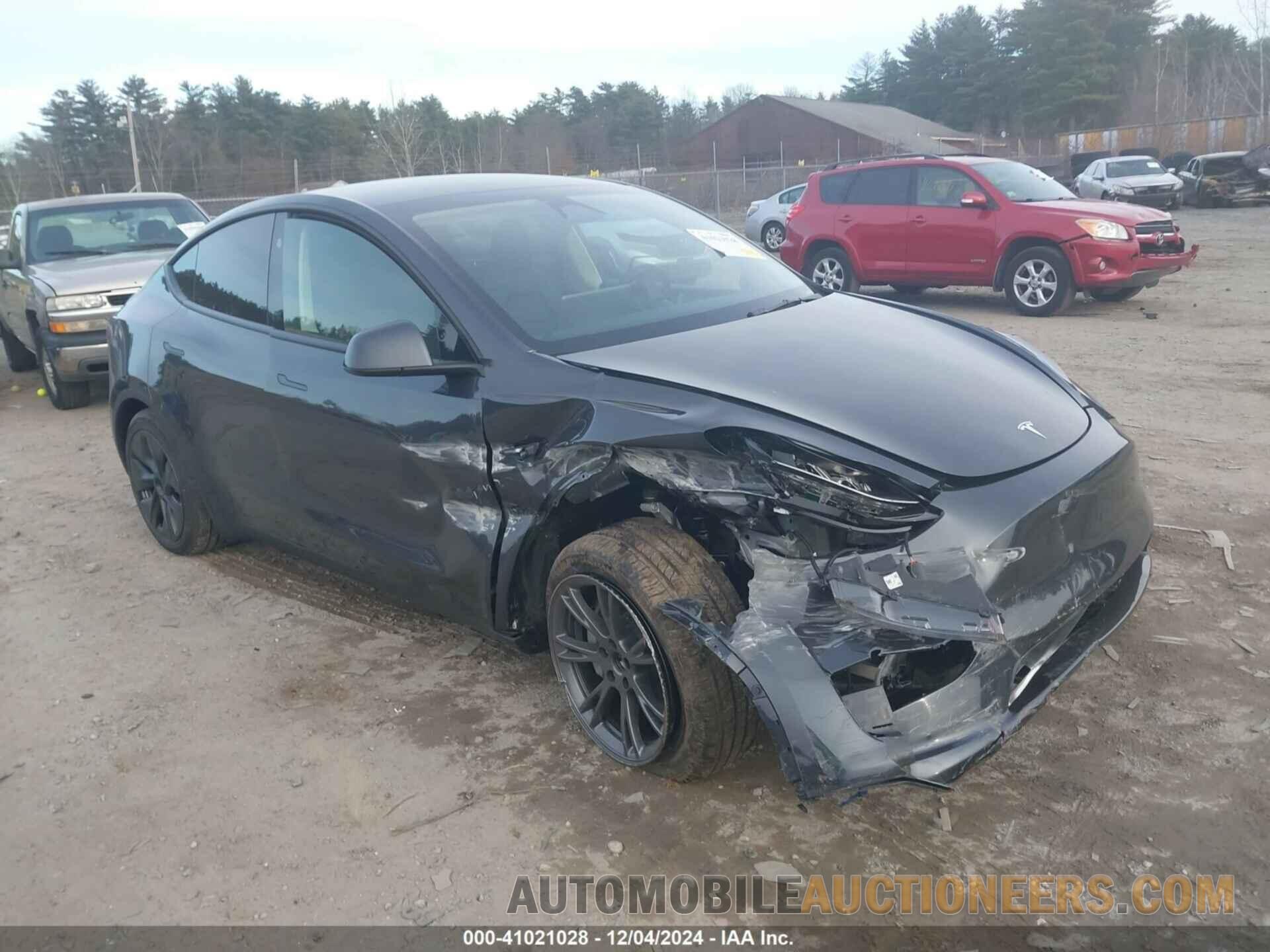 7SAYGDED6SF242199 TESLA MODEL Y 2025