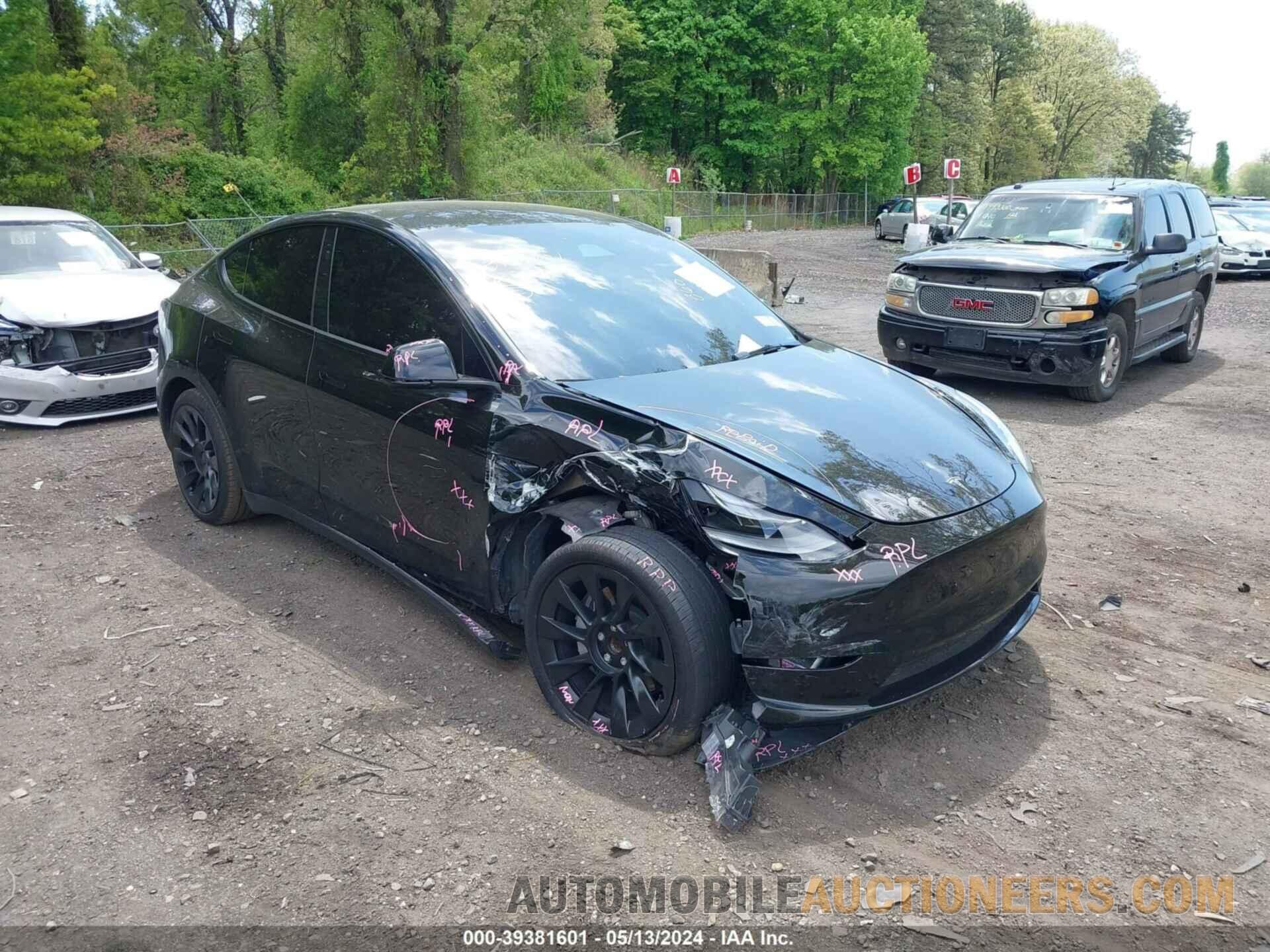 7SAYGDED7PF935158 TESLA MODEL Y 2023