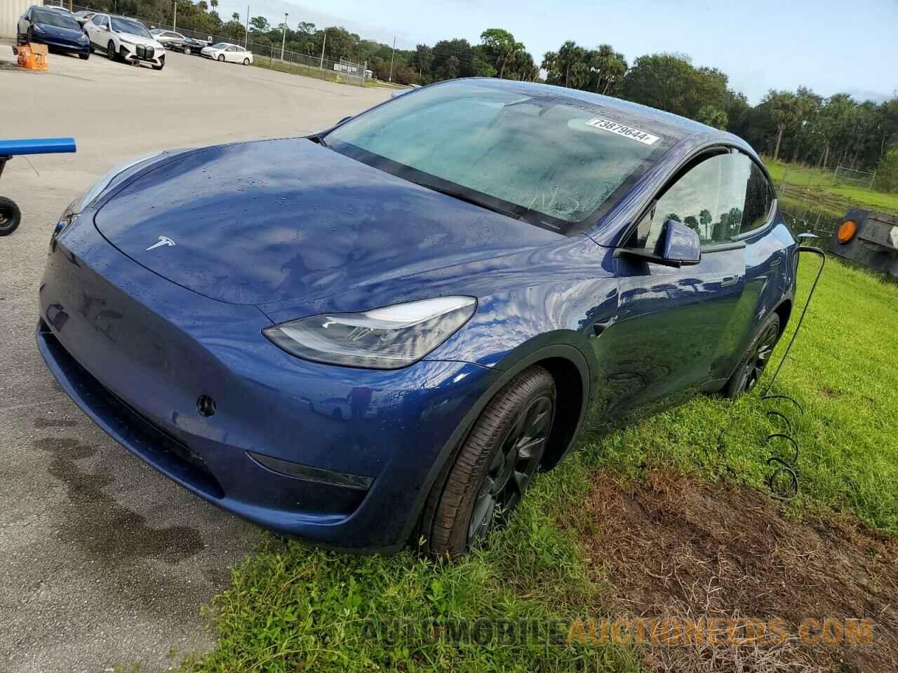 7SAYGDED7RF009376 TESLA MODEL Y 2024