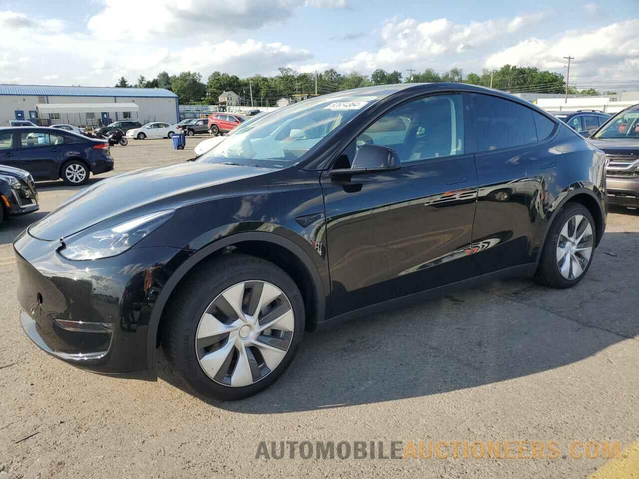 7SAYGDED7RF056617 TESLA MODEL Y 2024