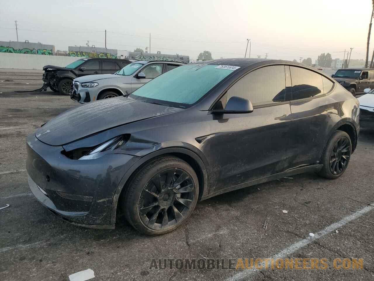 7SAYGDED7RF103600 TESLA MODEL Y 2024