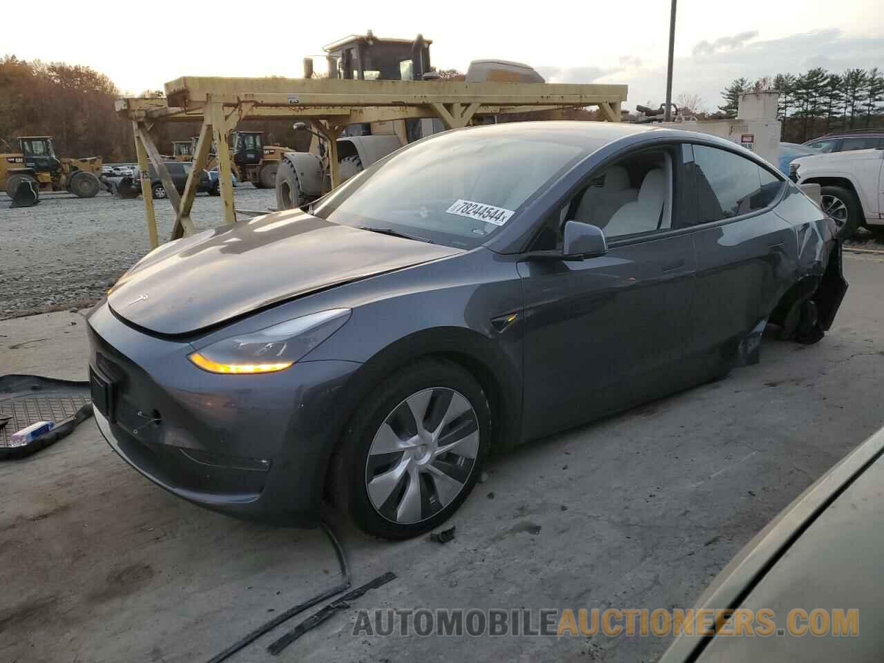 7SAYGDED8PF945214 TESLA MODEL Y 2023