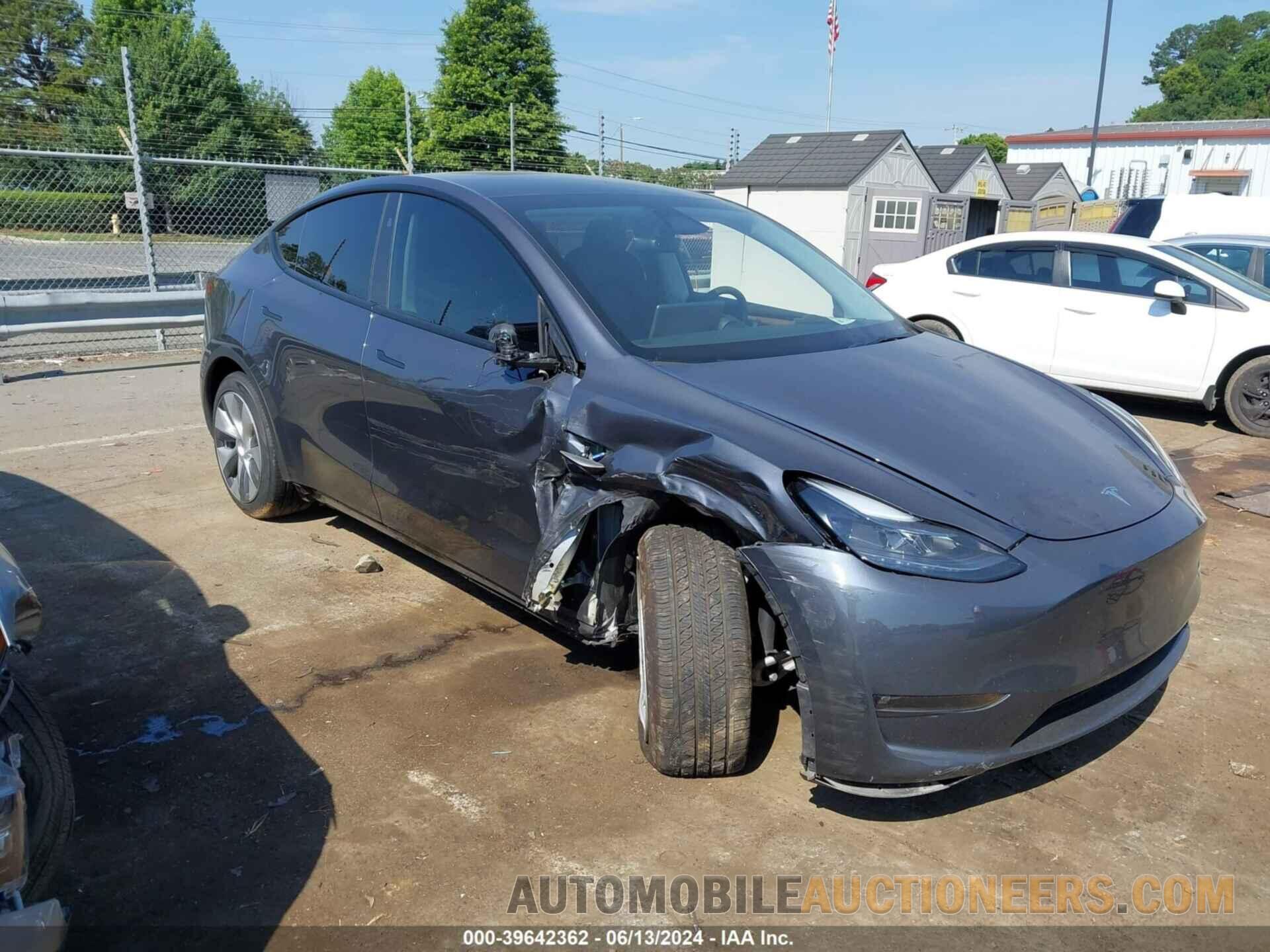 7SAYGDED9PF956075 TESLA MODEL Y 2023