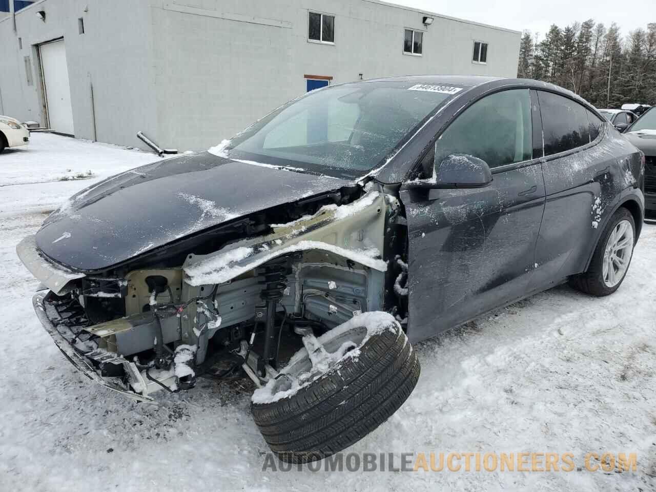 7SAYGDED9RF078084 TESLA MODEL Y 2024