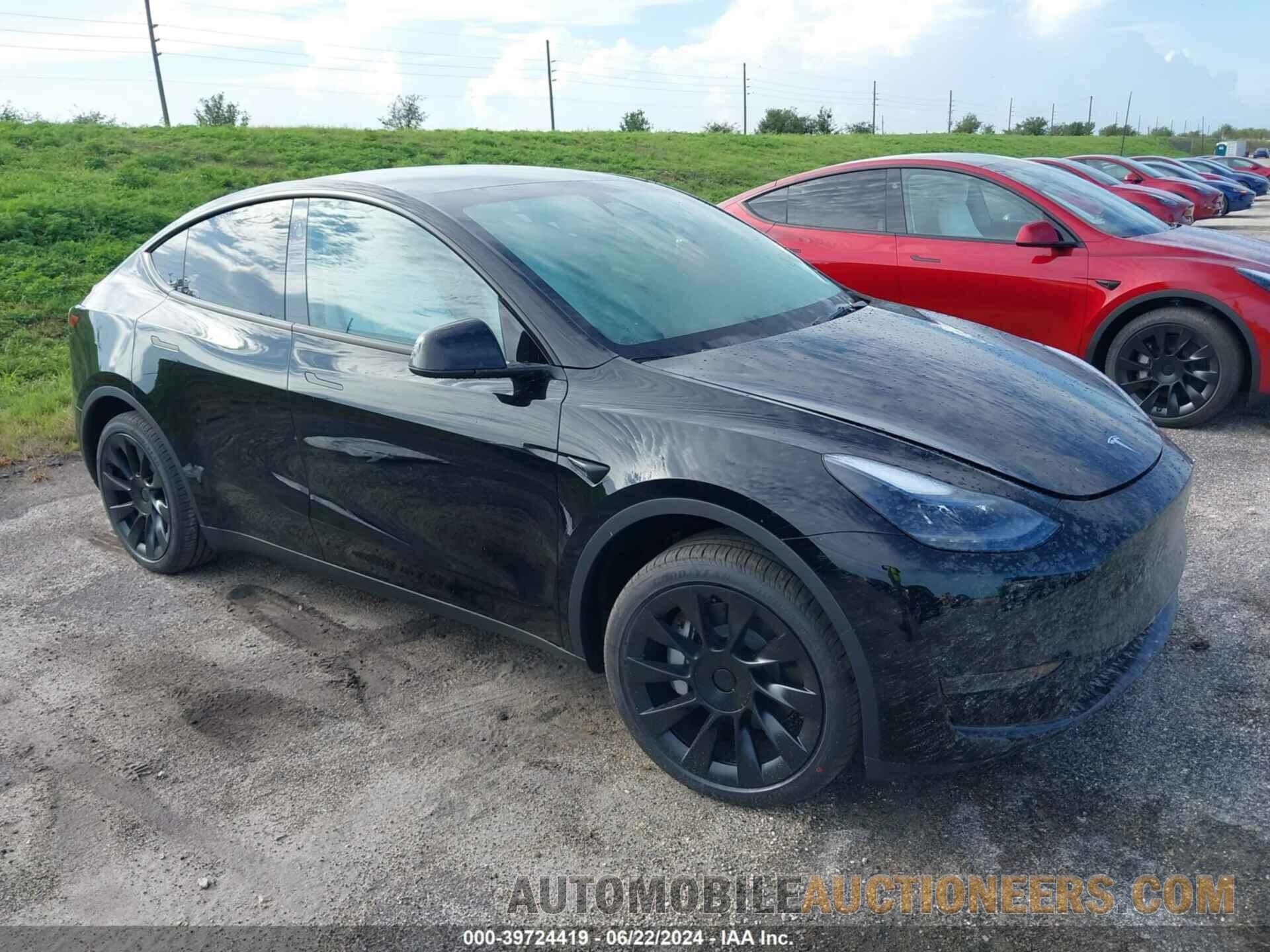 7SAYGDED9RF092910 TESLA MODEL Y 2024