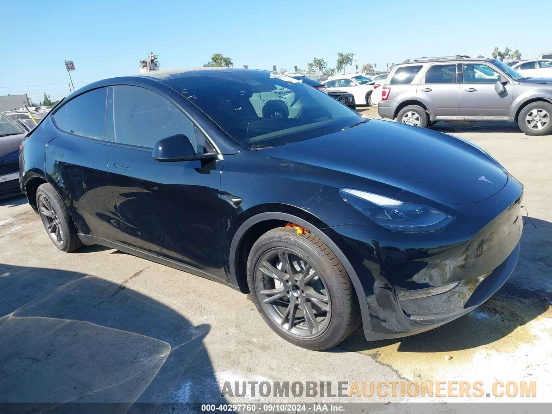 7SAYGDED9RF098321 TESLA MODEL Y 2024