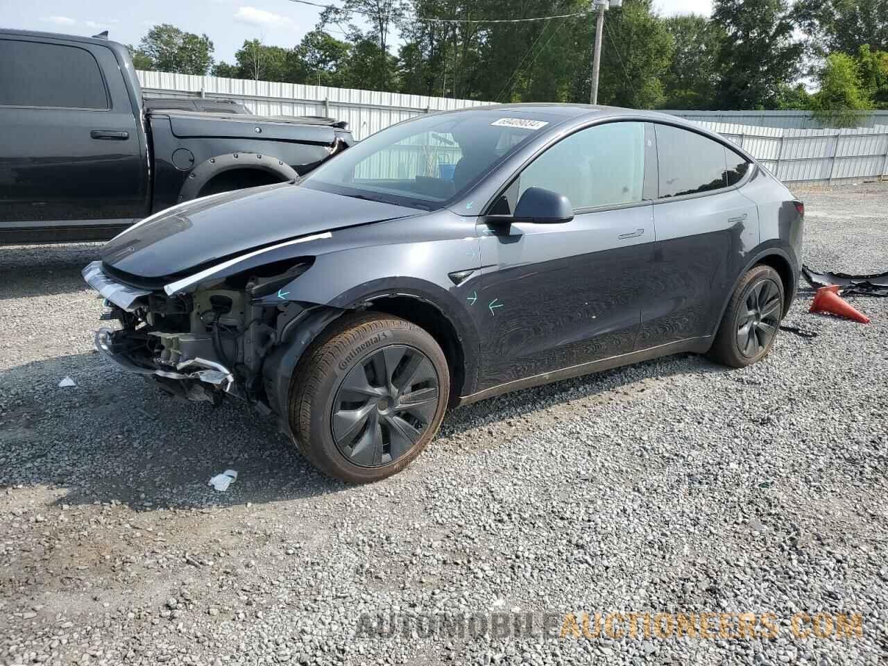 7SAYGDEDXRF098909 TESLA MODEL Y 2024