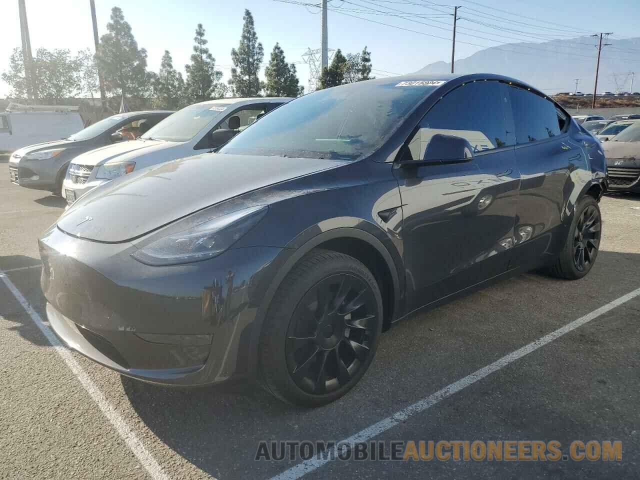 7SAYGDEDXRF103509 TESLA MODEL Y 2024