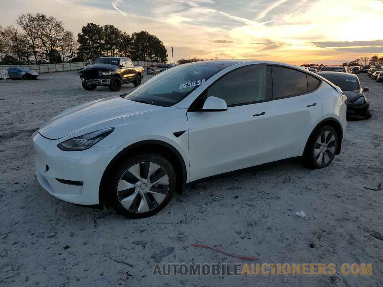 7SAYGDEE0NF315967 TESLA MODEL Y 2022