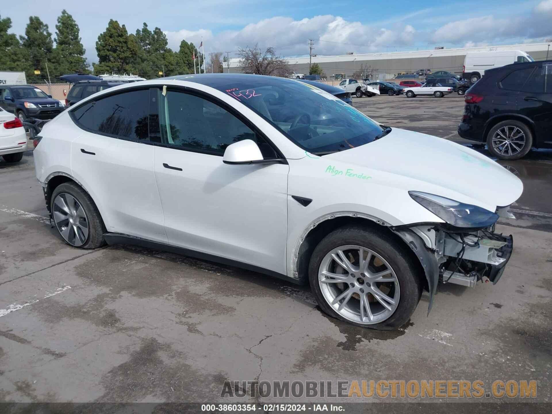 7SAYGDEE0NF317332 TESLA MODEL Y 2022