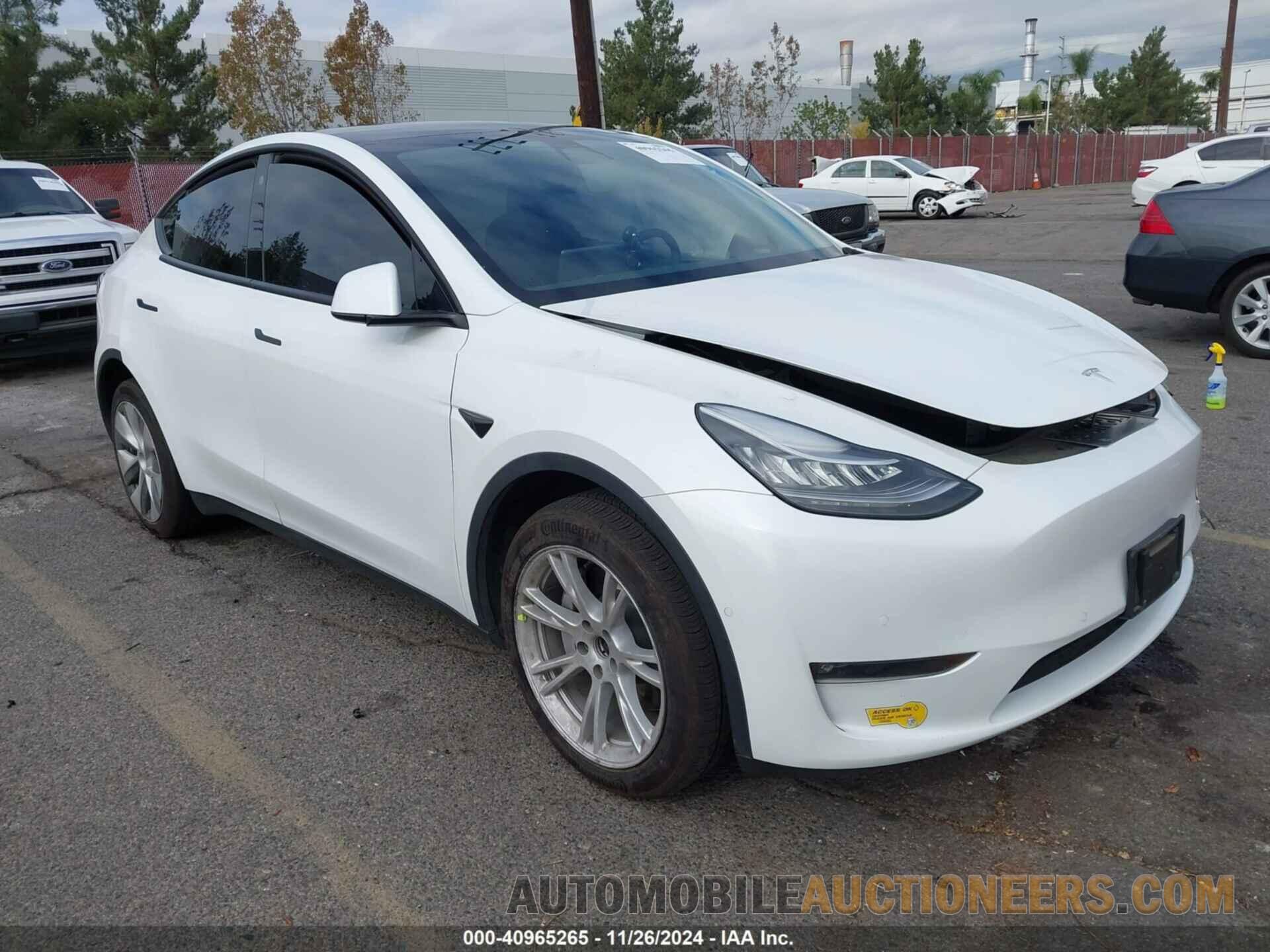 7SAYGDEE0NF343591 TESLA MODEL Y 2022