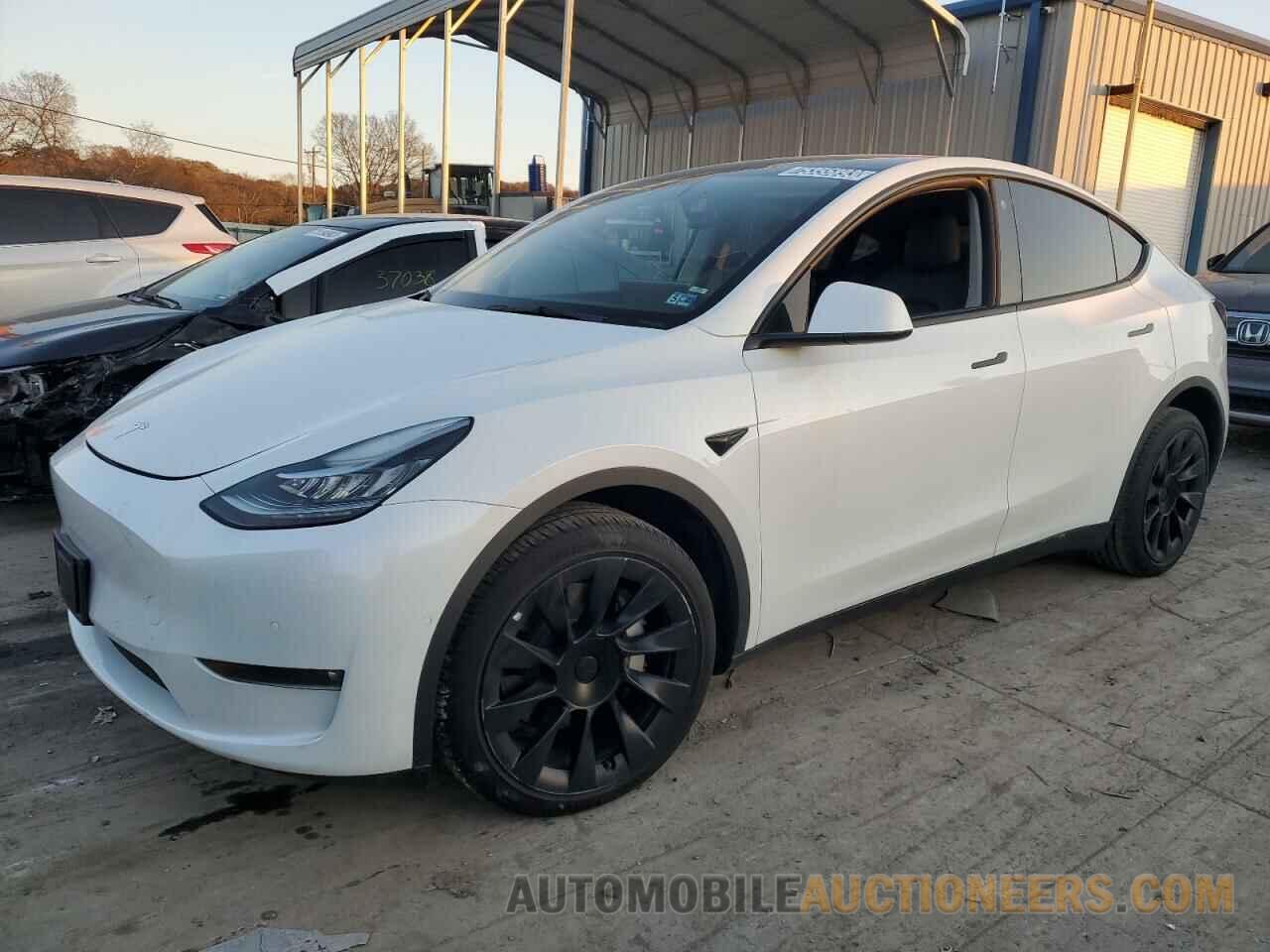 7SAYGDEE0NF385856 TESLA MODEL Y 2022