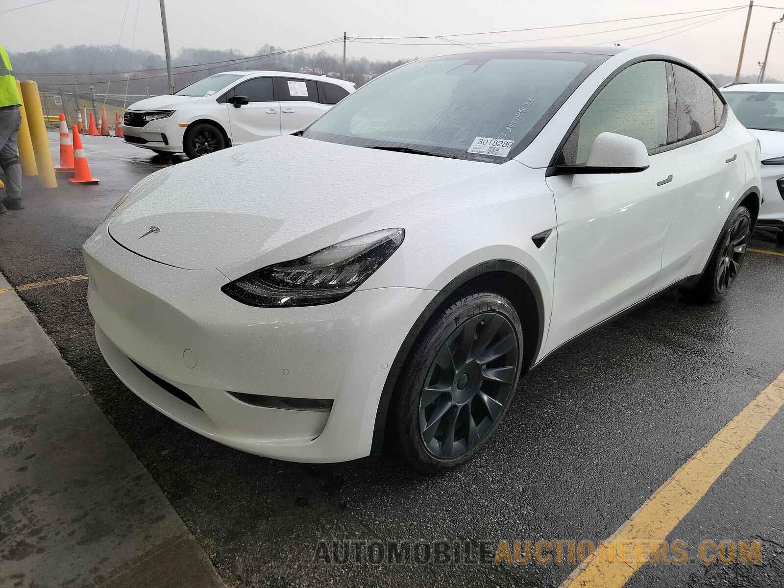 7SAYGDEE0NF385890 Tesla Mo 2022