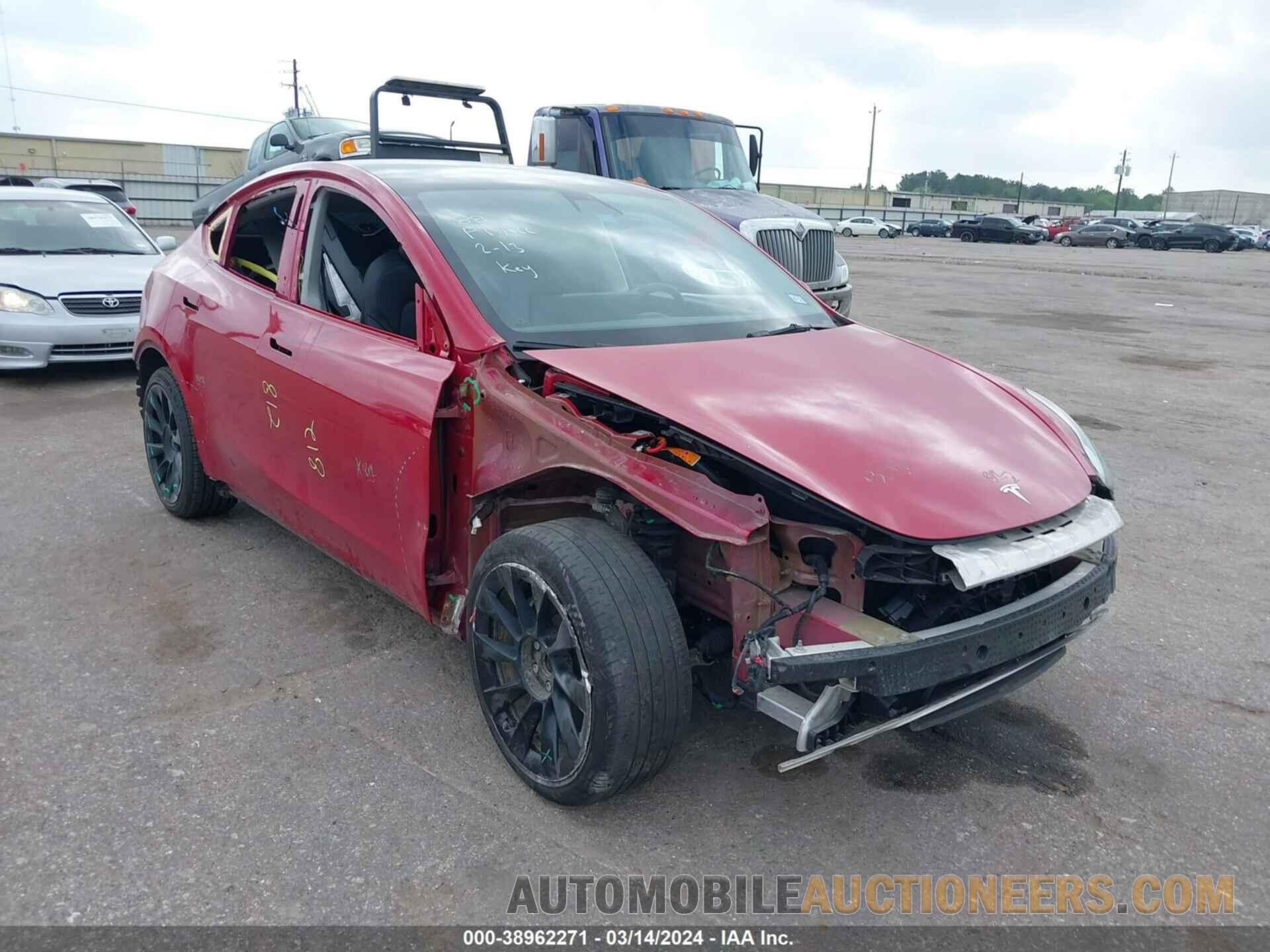 7SAYGDEE0NF437826 TESLA MODEL Y 2022