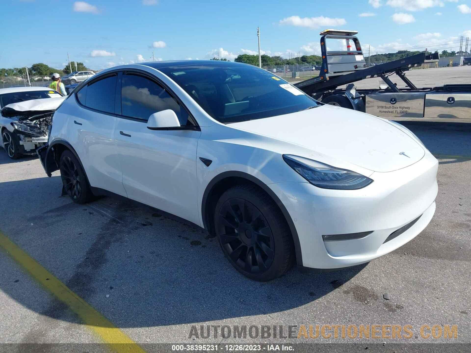 7SAYGDEE0NF444842 TESLA MODEL Y 2022