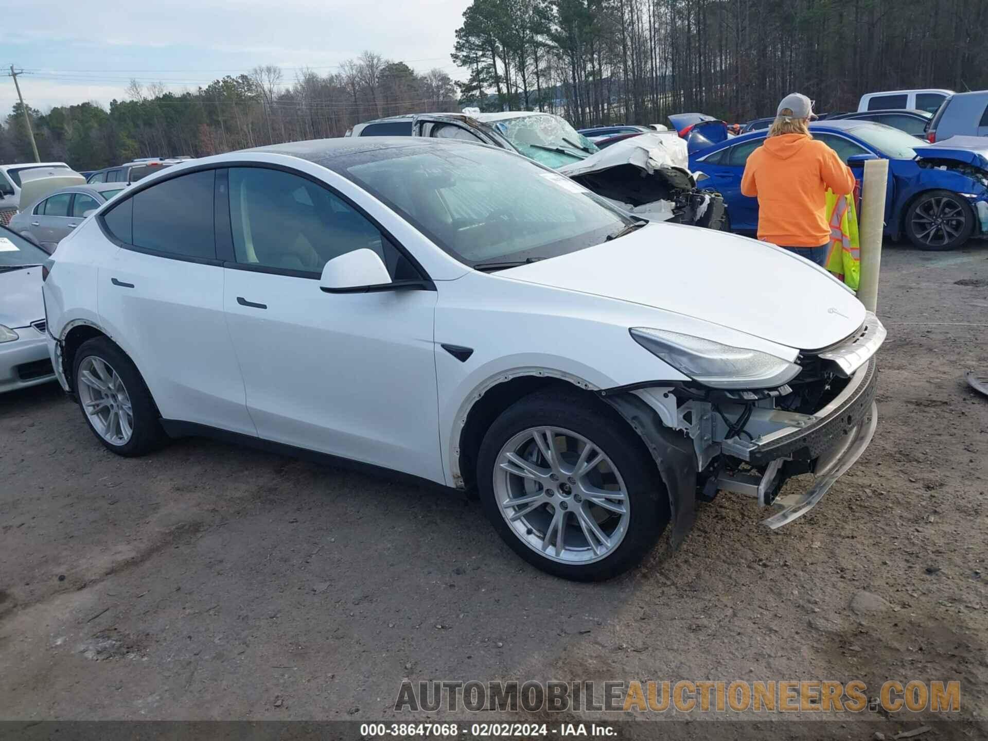 7SAYGDEE0NF445781 TESLA MODEL Y 2022