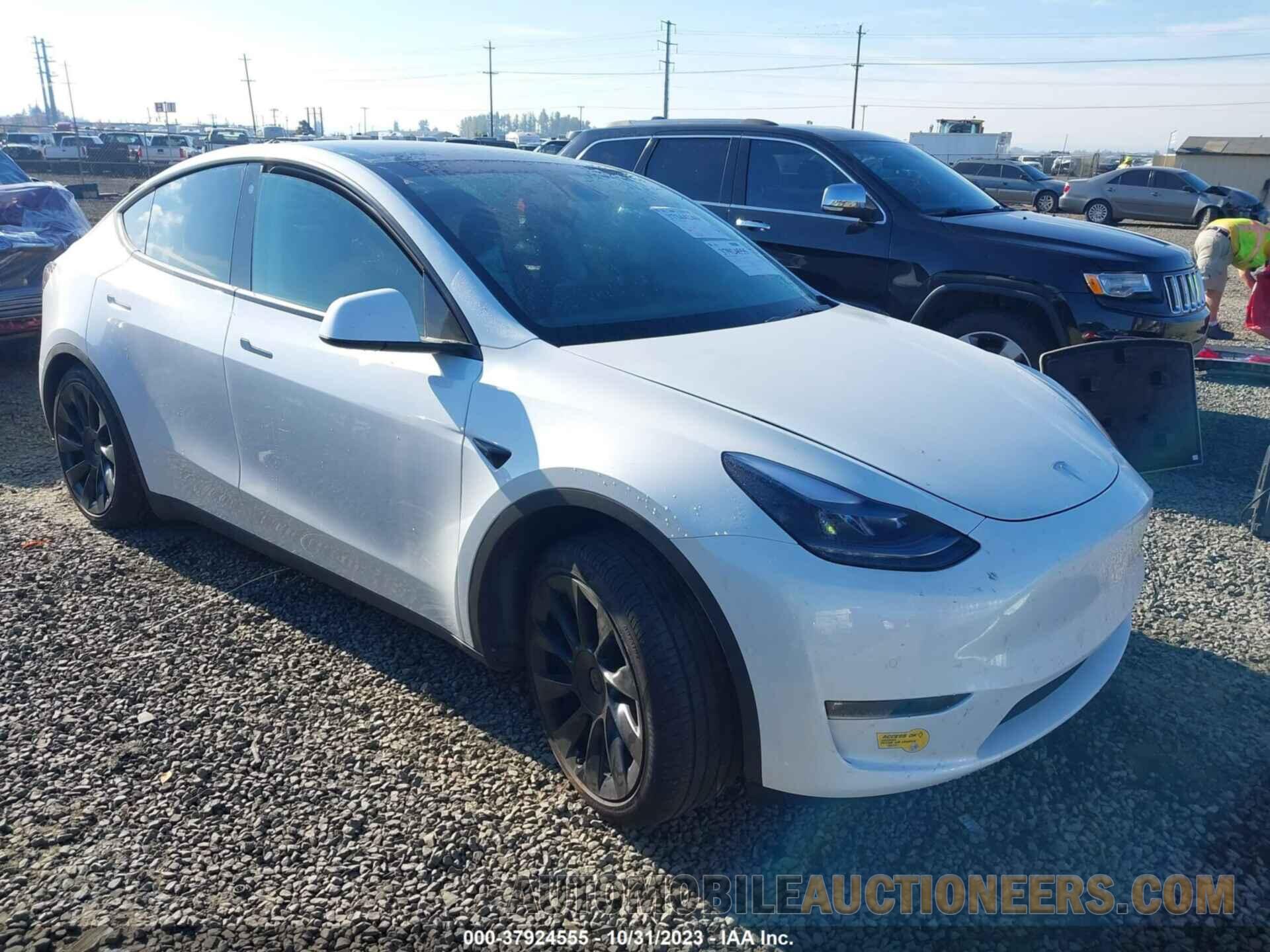 7SAYGDEE0NF559165 TESLA MODEL Y 2022