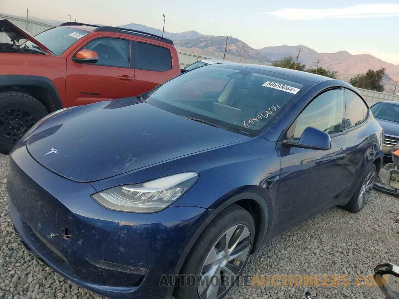 7SAYGDEE0NF570943 TESLA MODEL Y 2022