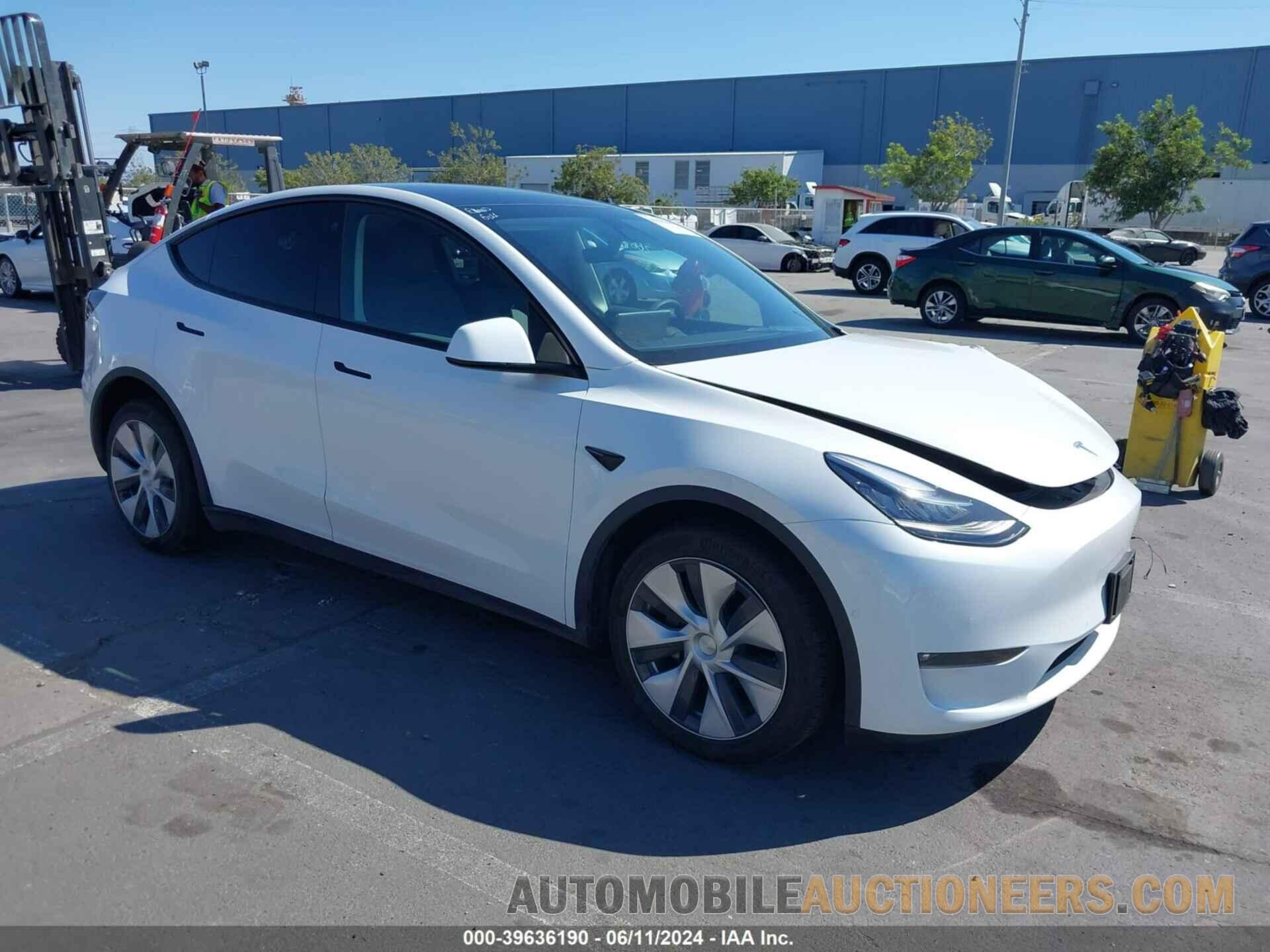 7SAYGDEE0NF573647 TESLA MODEL Y 2022