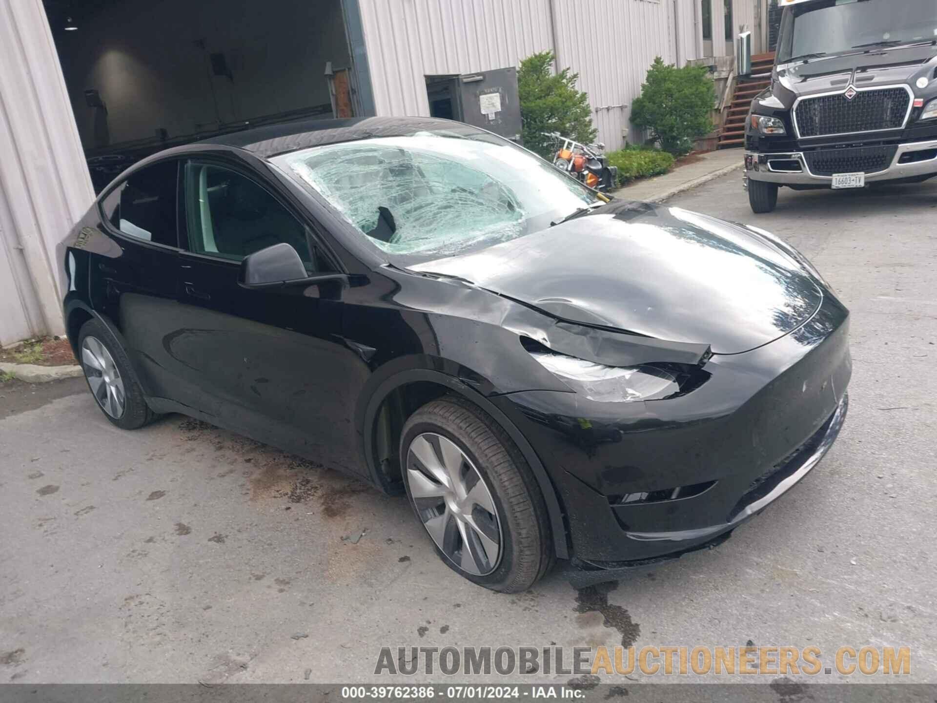 7SAYGDEE0PA186855 TESLA MODEL Y 2023