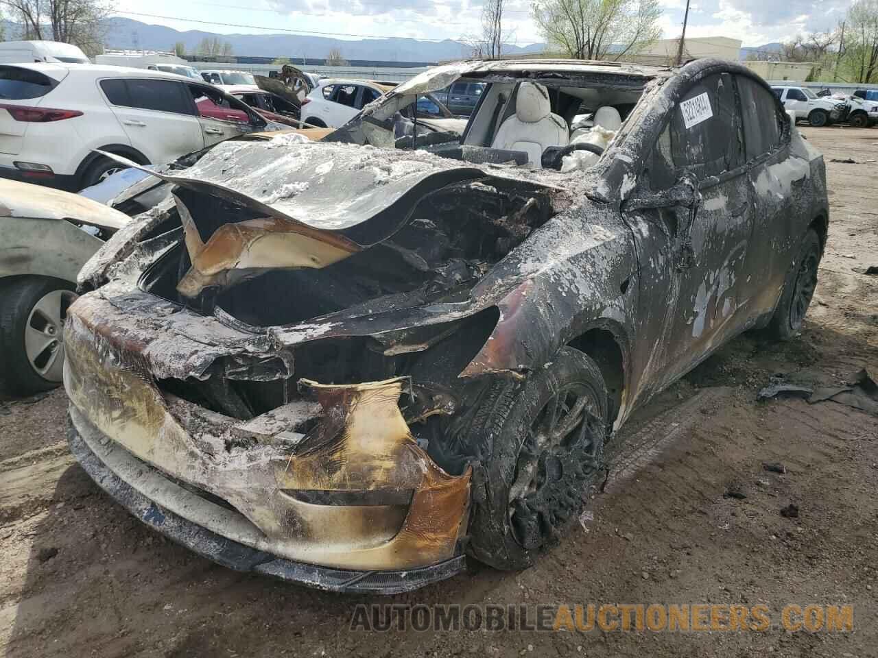 7SAYGDEE0PF628665 TESLA MODEL Y 2023