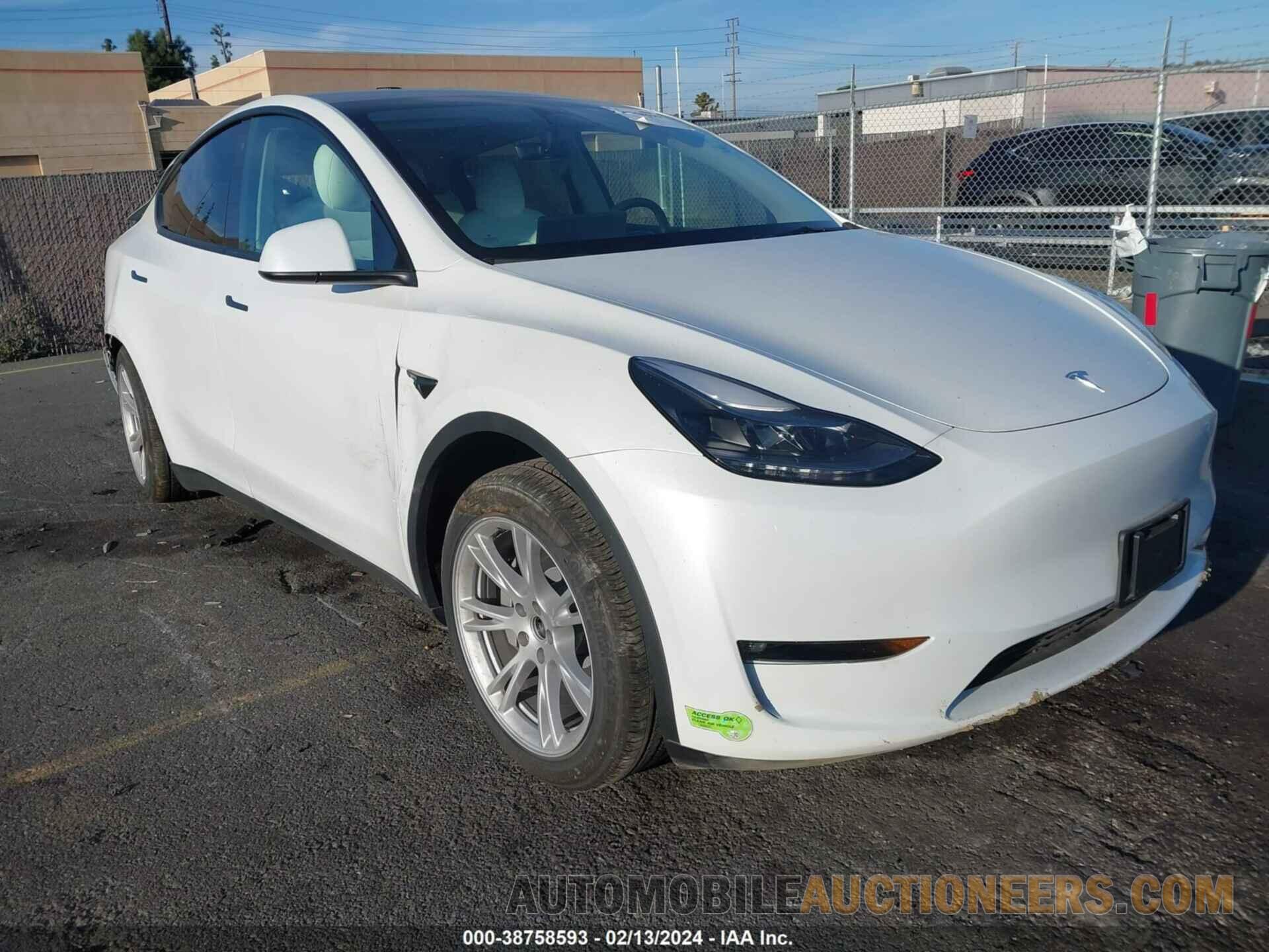 7SAYGDEE0PF632683 TESLA MODEL Y 2023