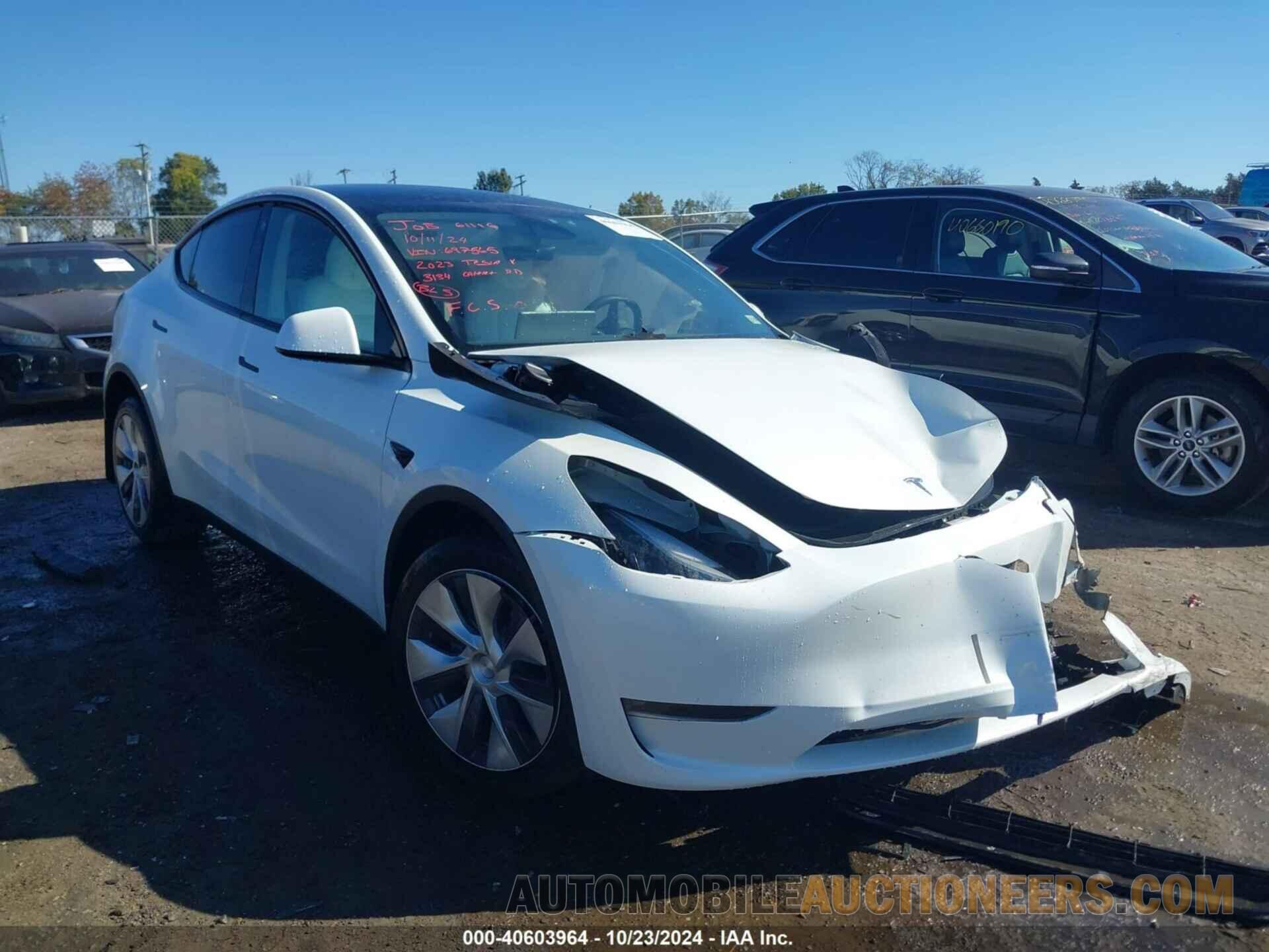 7SAYGDEE0PF697565 TESLA MODEL Y 2023