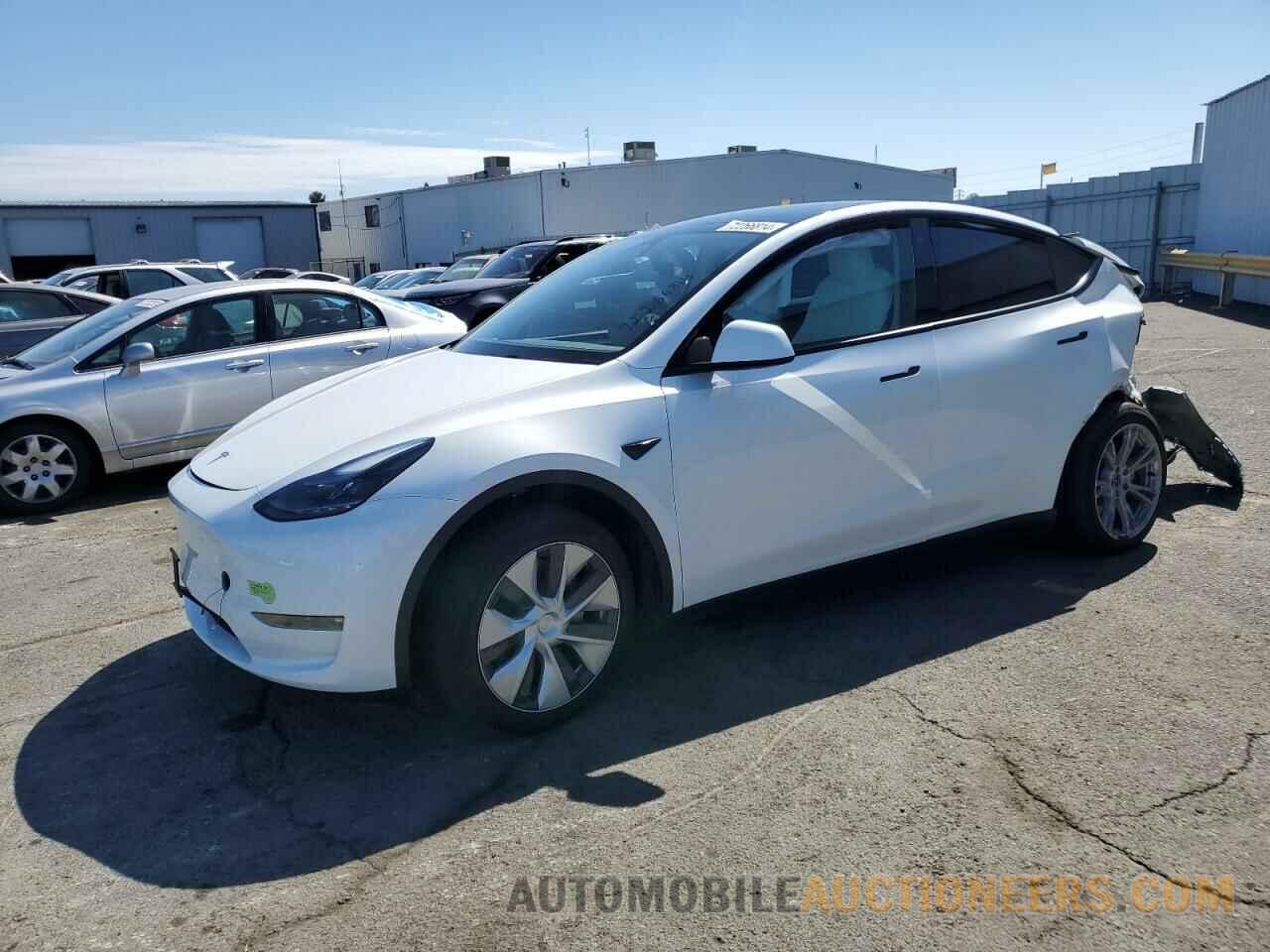 7SAYGDEE0PF702828 TESLA MODEL Y 2023