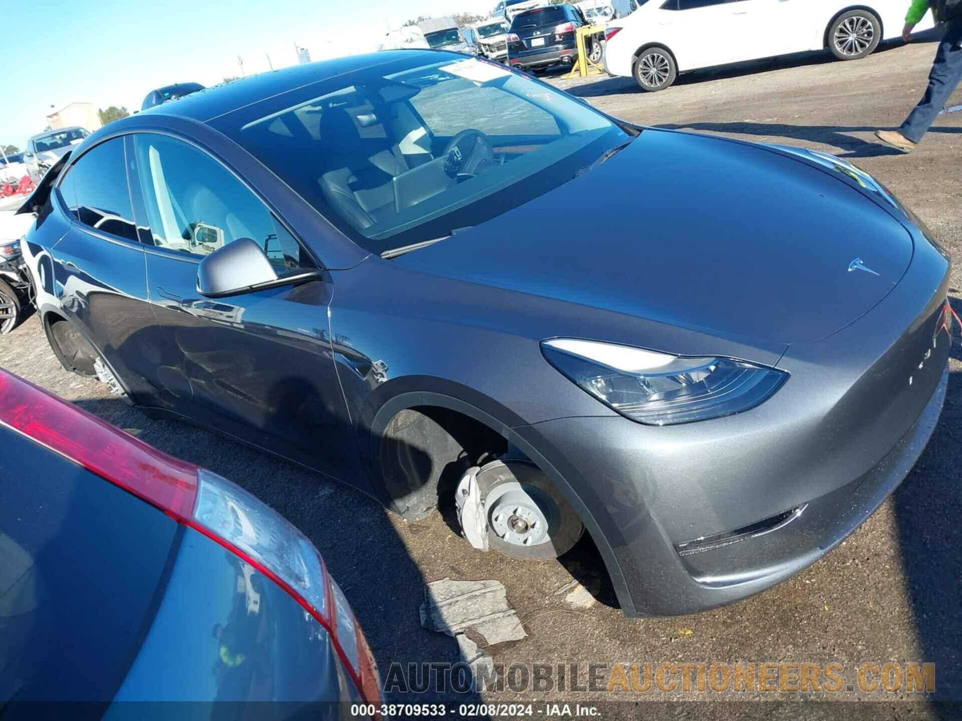 7SAYGDEE0PF807532 TESLA MODEL Y 2023