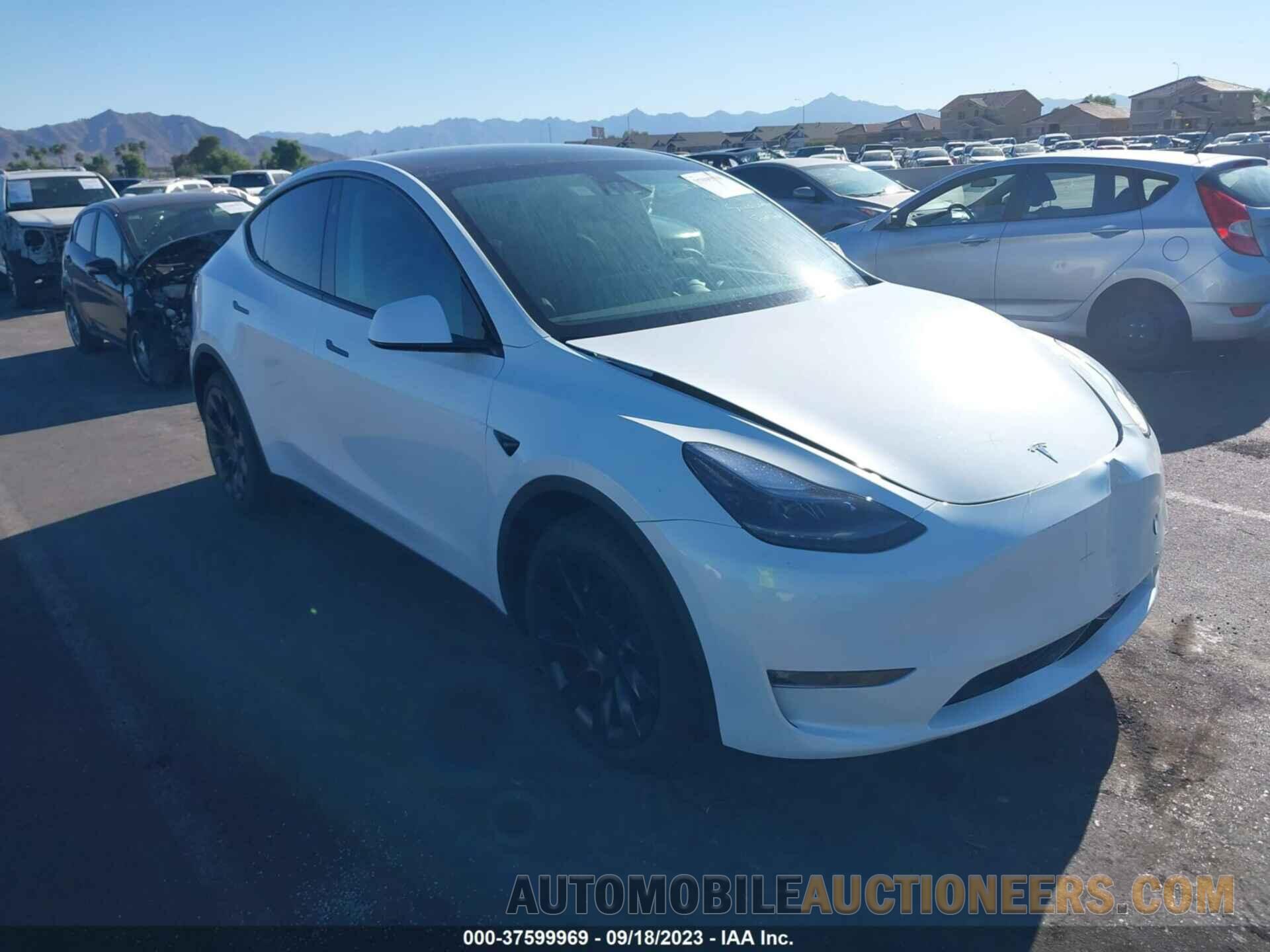 7SAYGDEE0PF832527 TESLA MODEL Y 2023