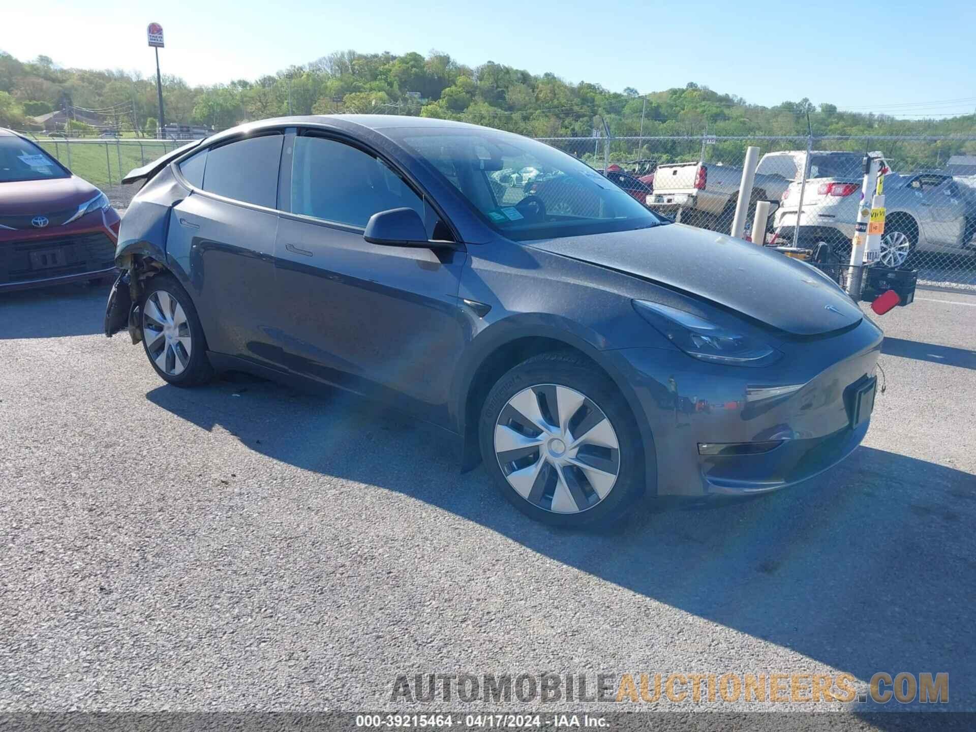 7SAYGDEE0PF877564 TESLA MODEL Y 2023