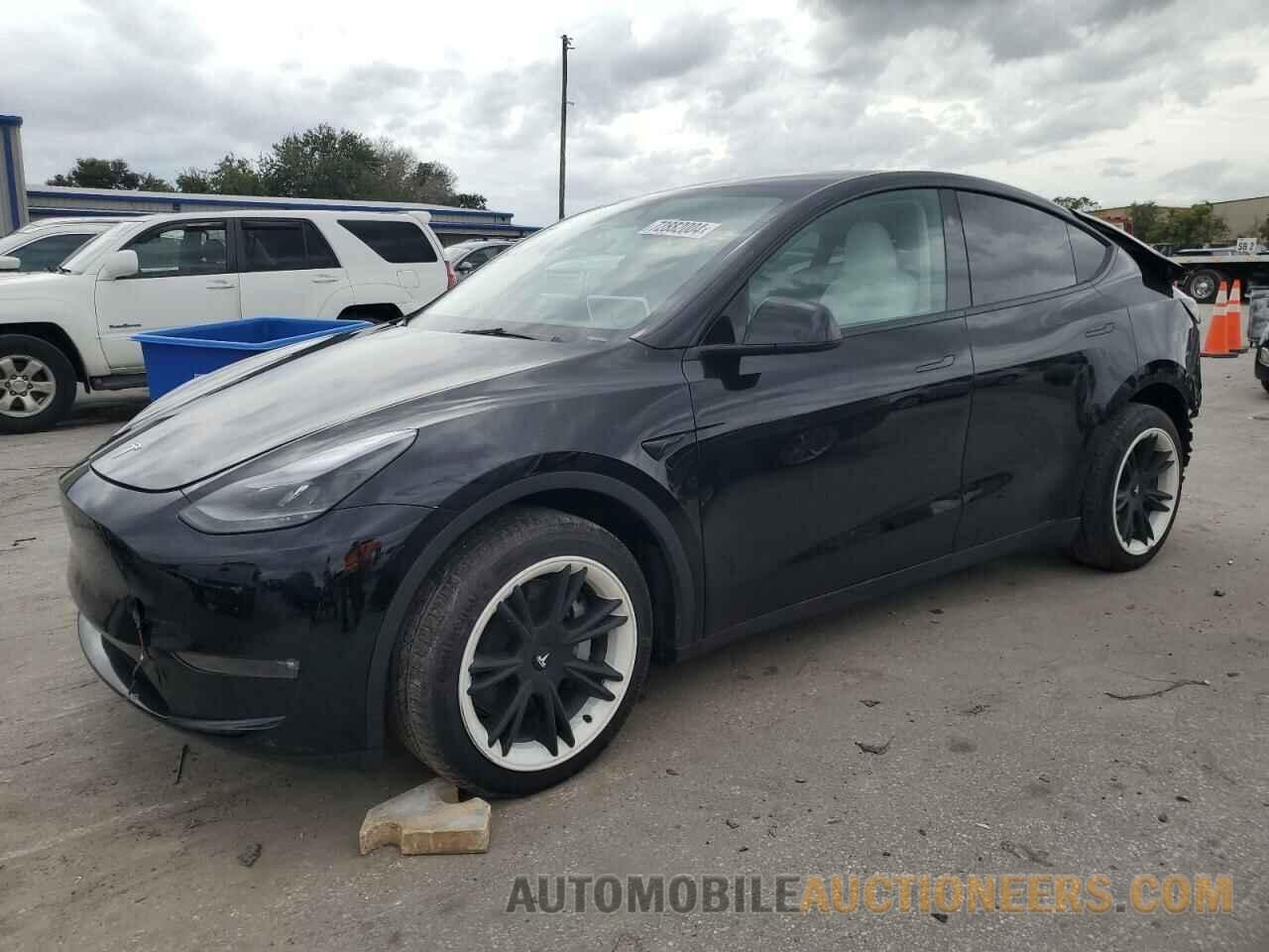 7SAYGDEE0PF893439 TESLA MODEL Y 2023