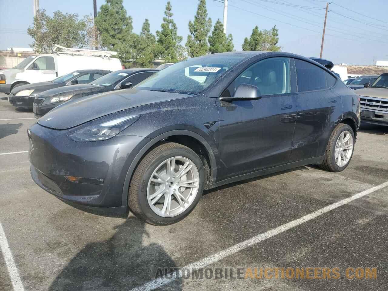 7SAYGDEE0RA223518 TESLA MODEL Y 2024