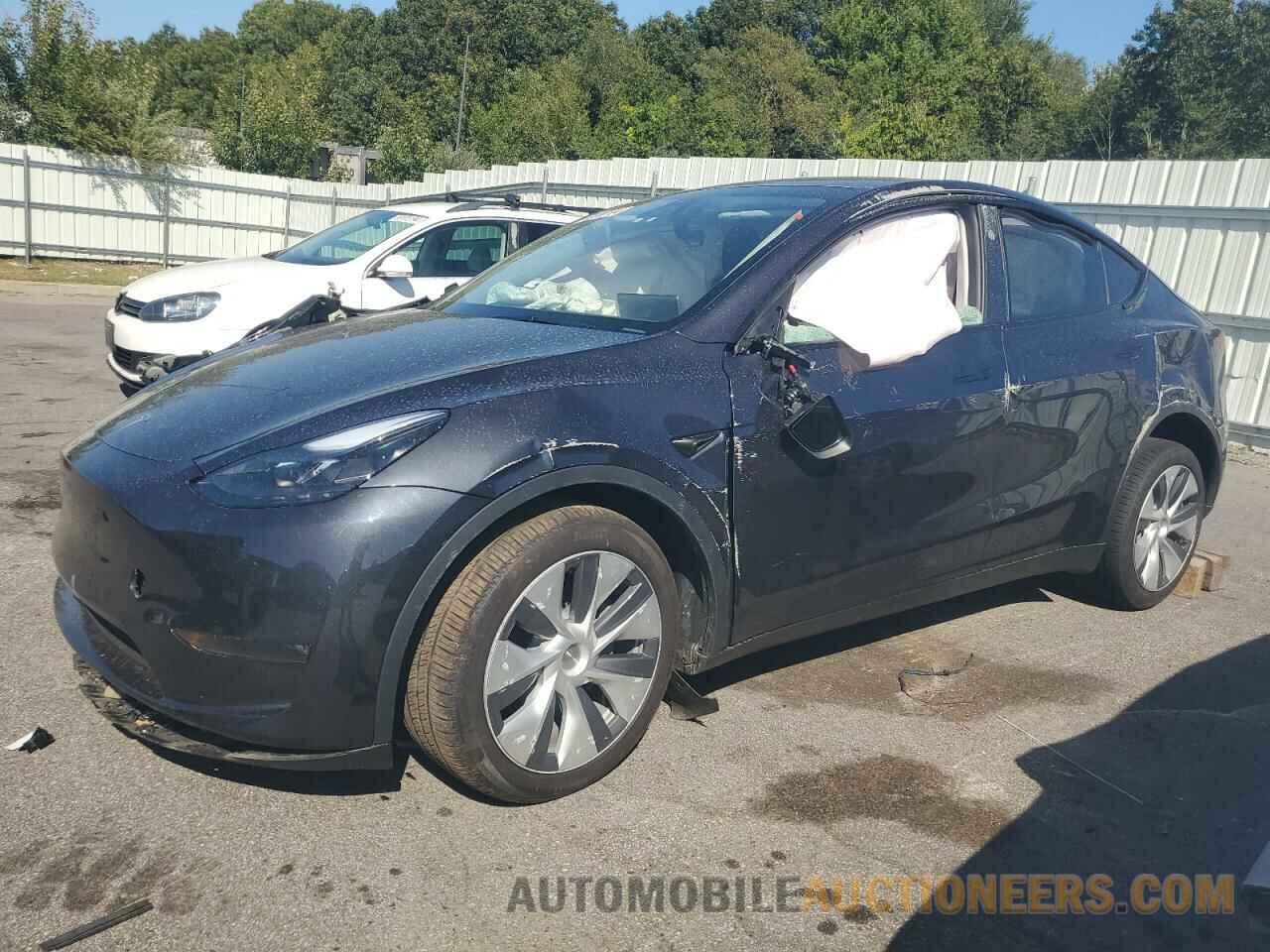 7SAYGDEE0RA230517 TESLA MODEL Y 2024