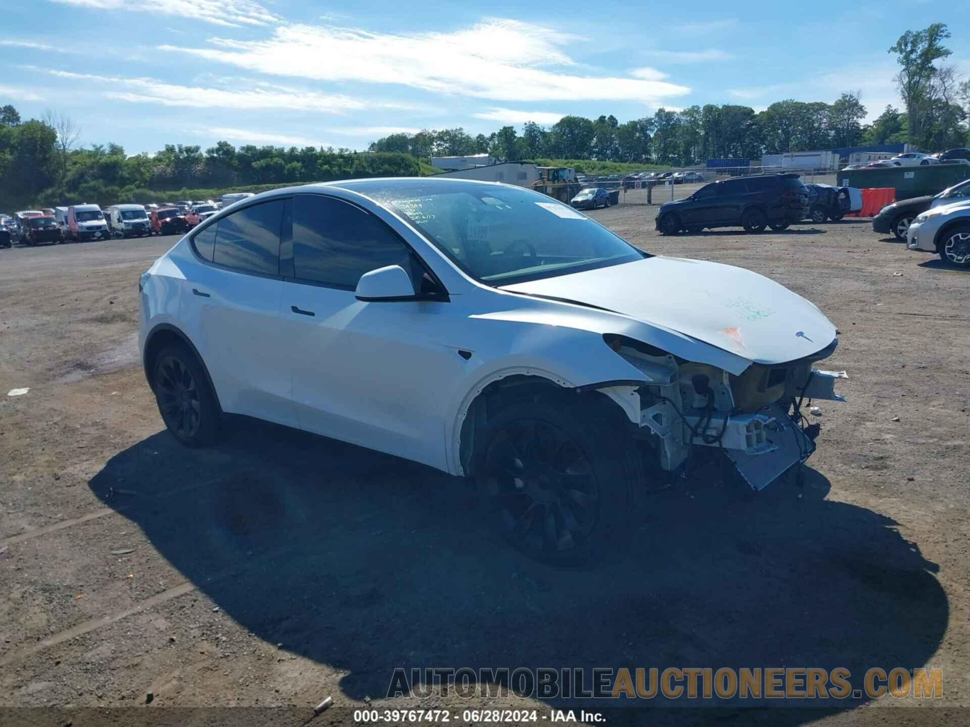 7SAYGDEE0RA258365 TESLA MODEL Y 2024