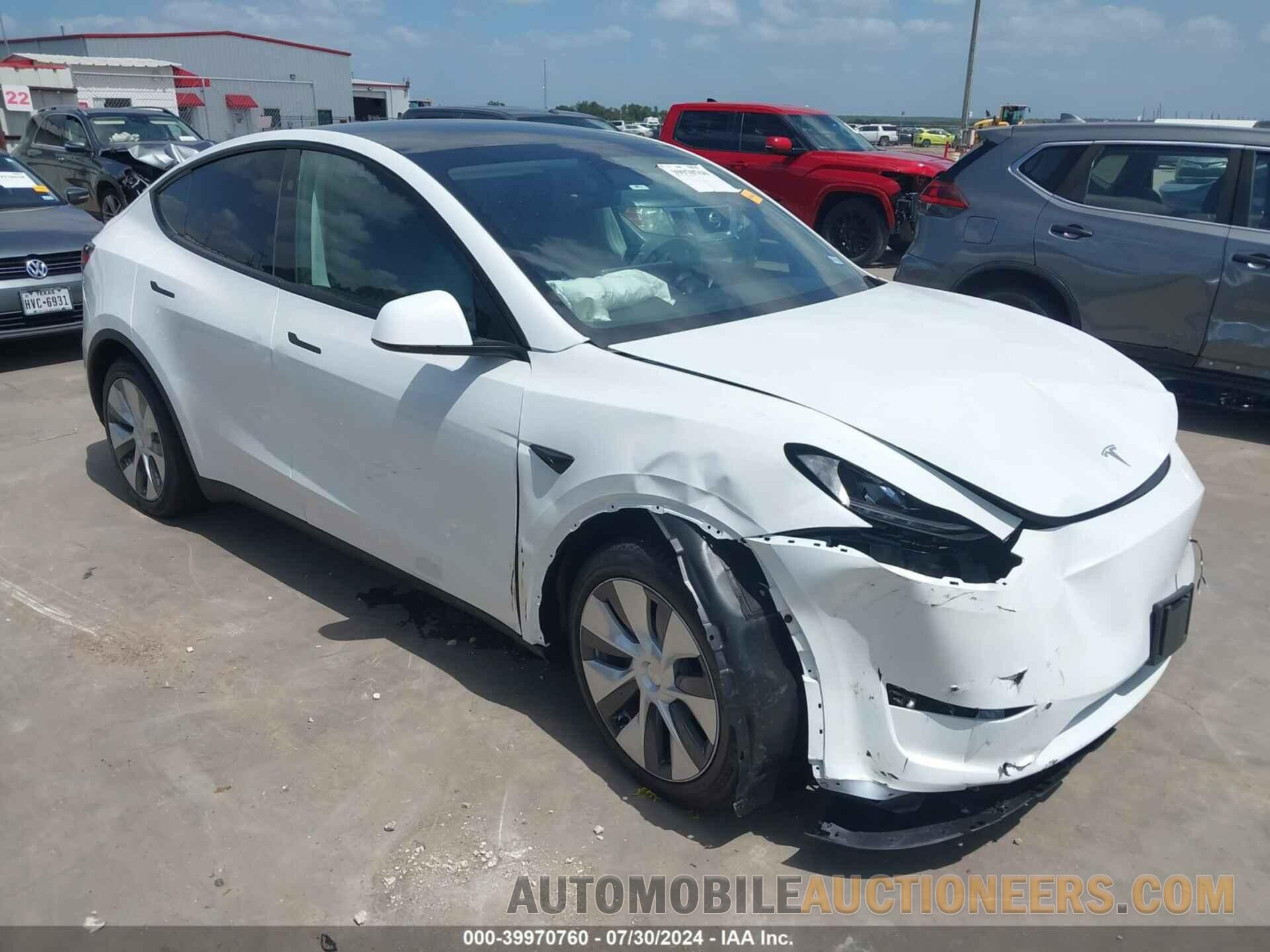 7SAYGDEE0RA280527 TESLA MODEL Y 2024