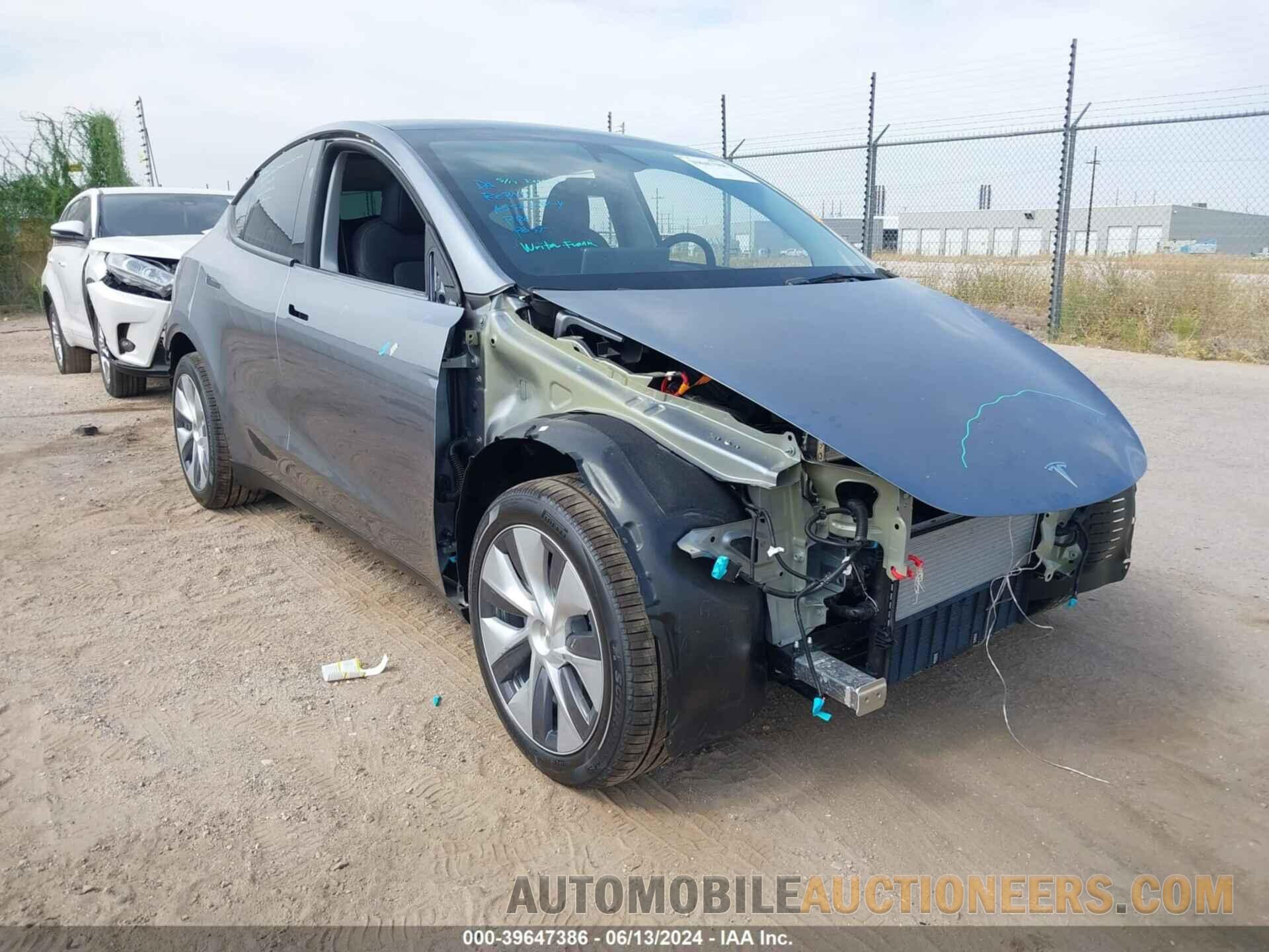 7SAYGDEE0RA283444 TESLA MODEL Y 2024