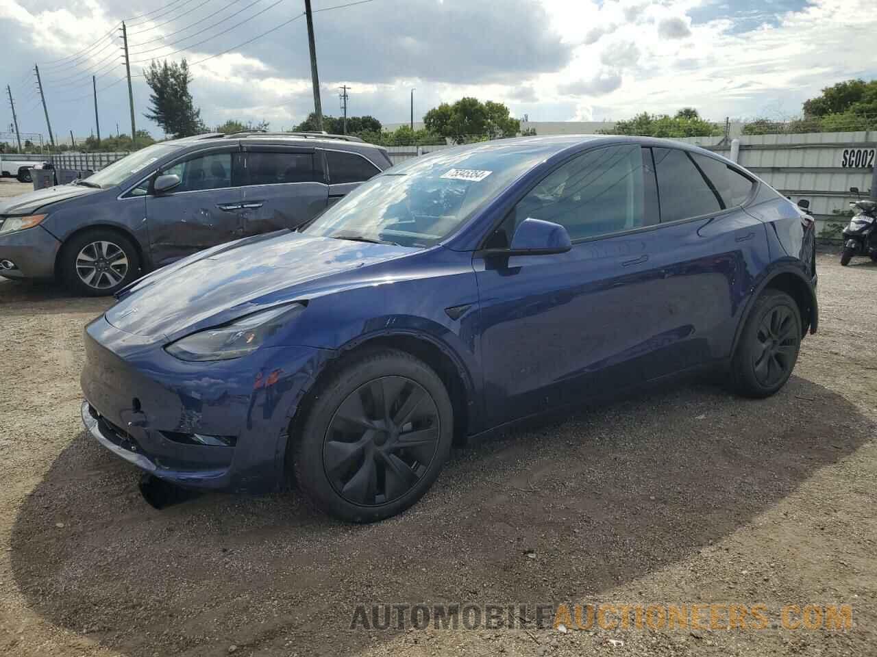 7SAYGDEE0RA326647 TESLA MODEL Y 2024