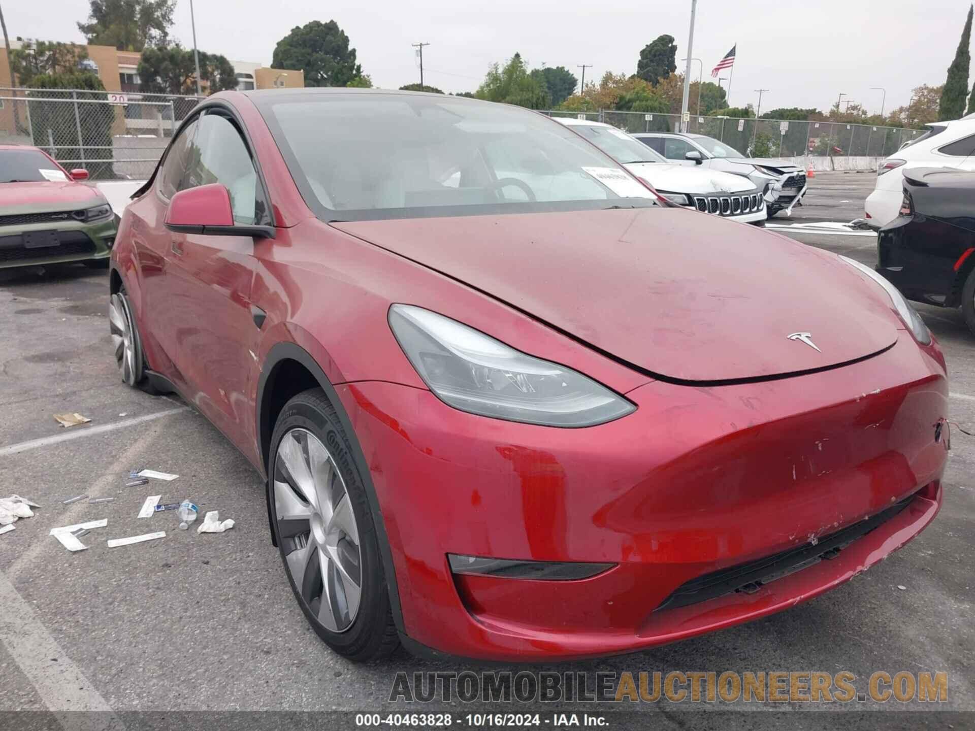 7SAYGDEE0RF082288 TESLA MODEL Y 2024