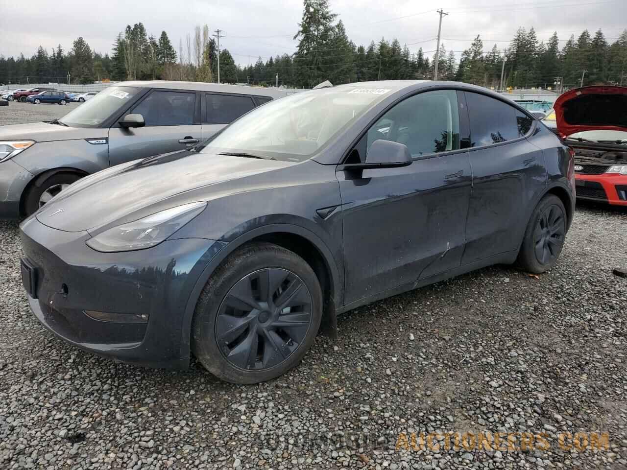 7SAYGDEE0RF151724 TESLA MODEL Y 2024